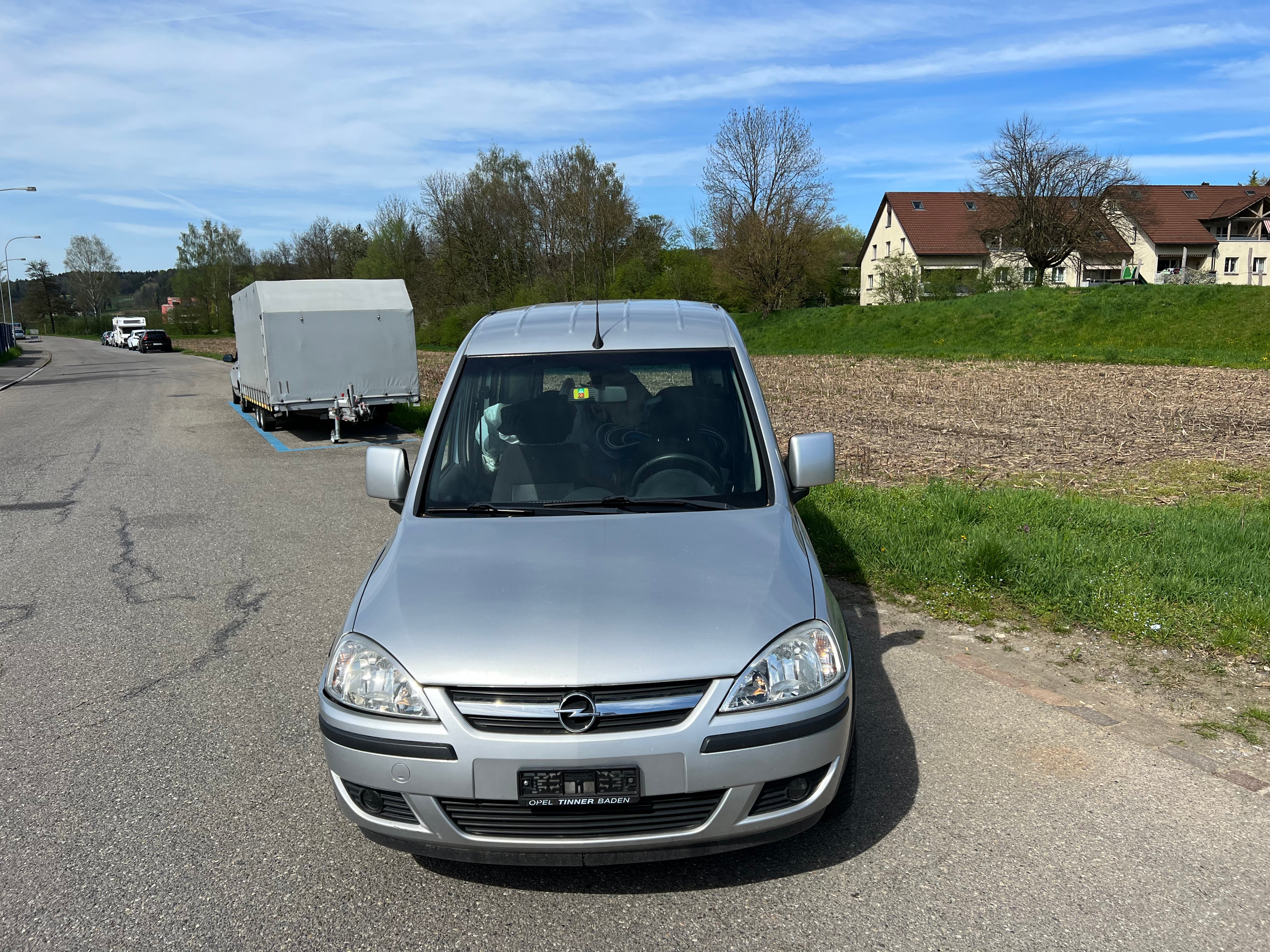 OPEL Combo 1.6 CNG (Essentia)