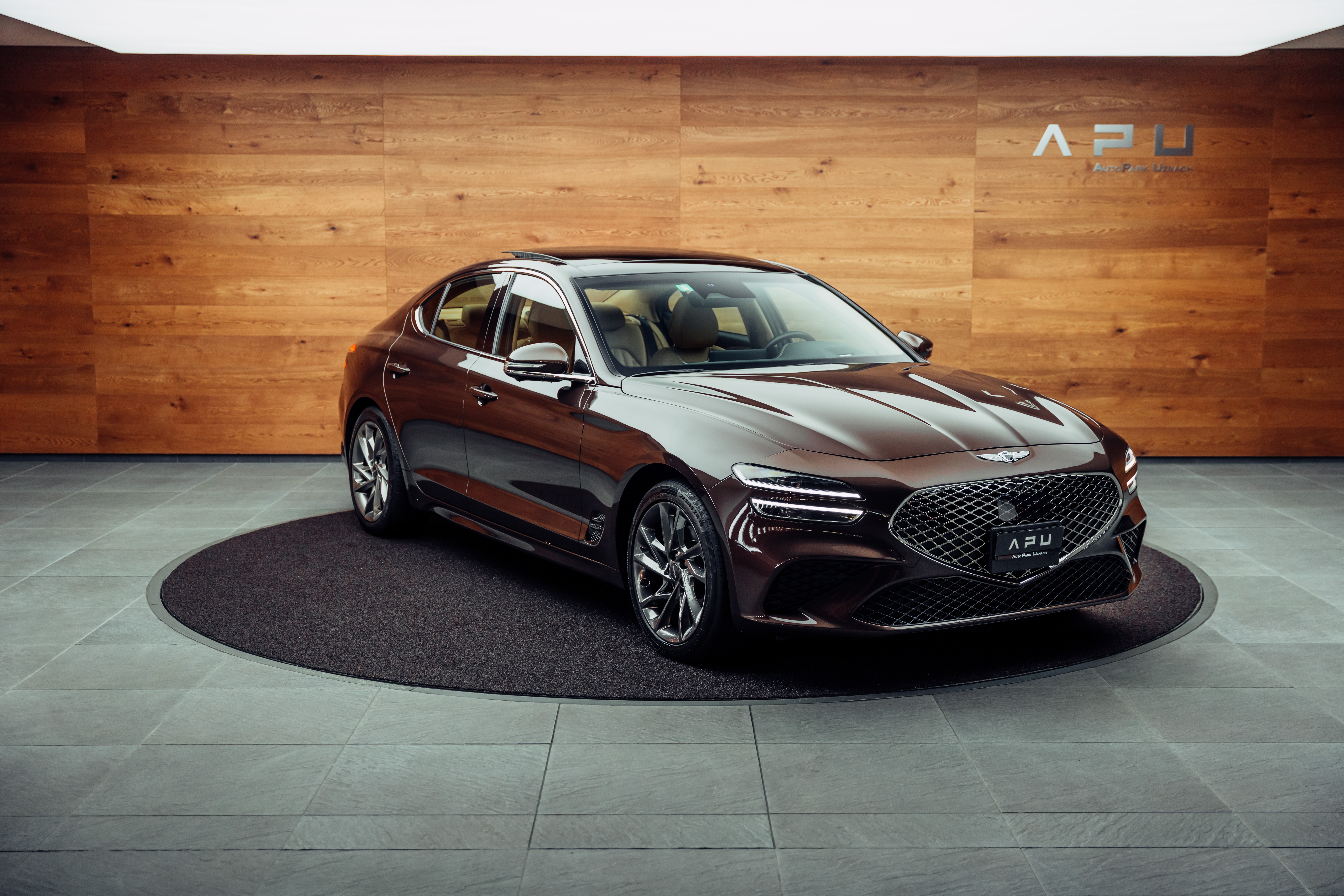 GENESIS G70 2.2 CRDI Luxury AT8 AWD