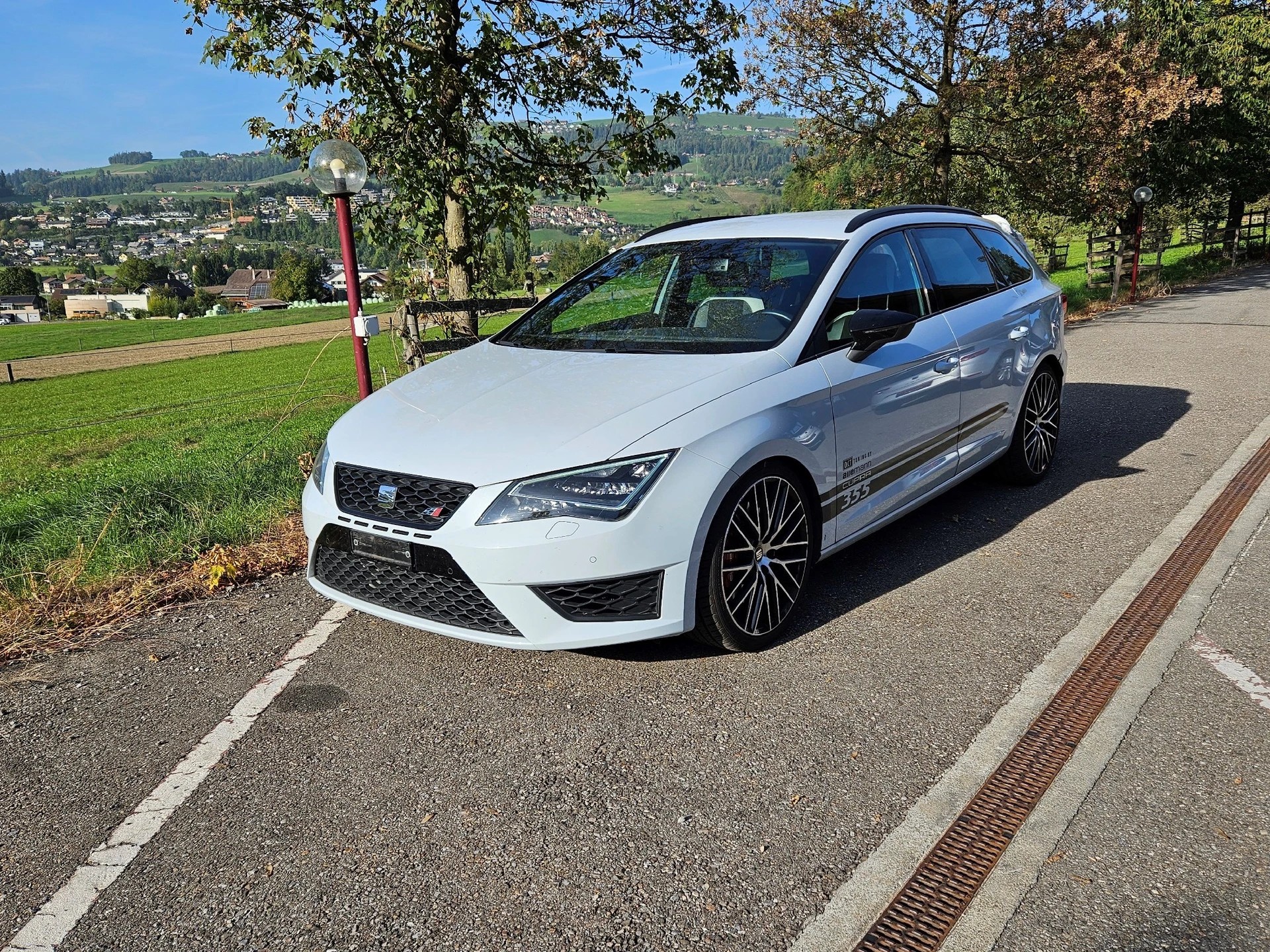 SEAT Leon ST 2.0 TSI Cupra 335 DSG