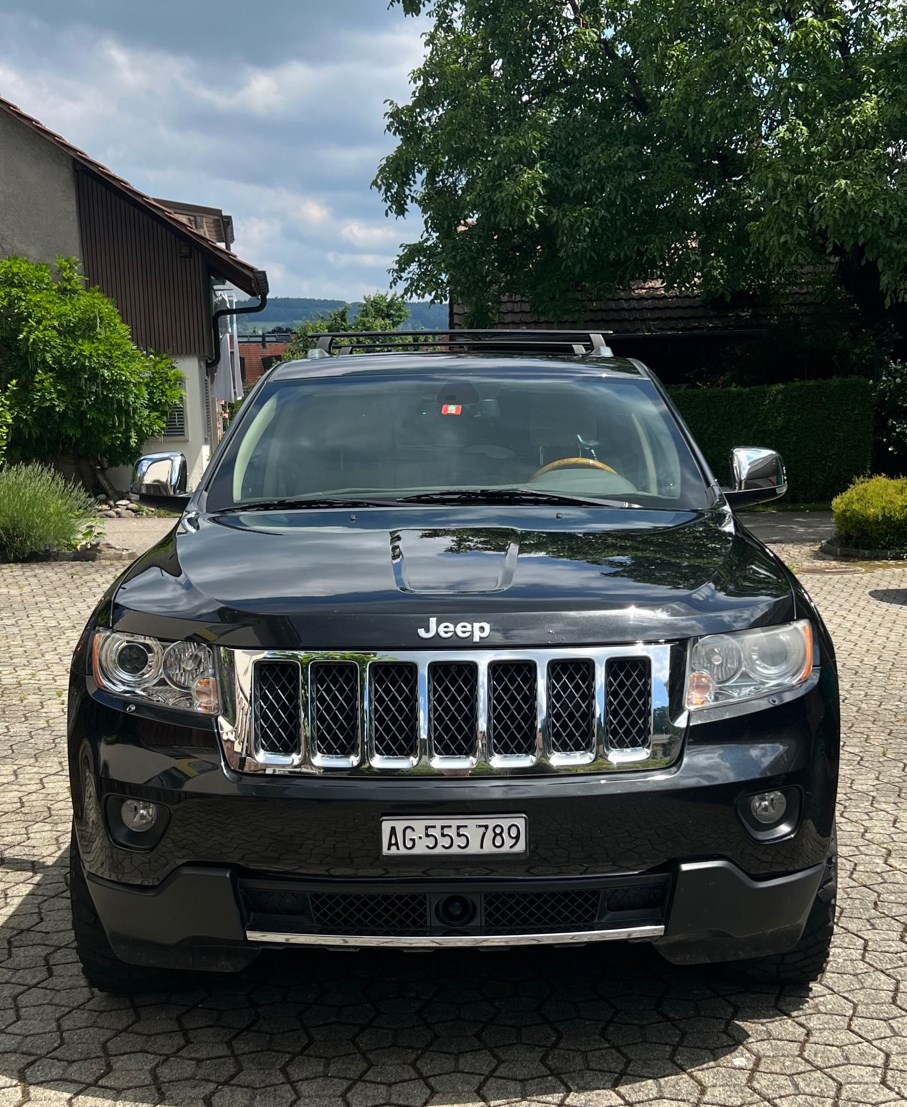 JEEP Grand Cherokee 5.7 HEMI Overland Automatic