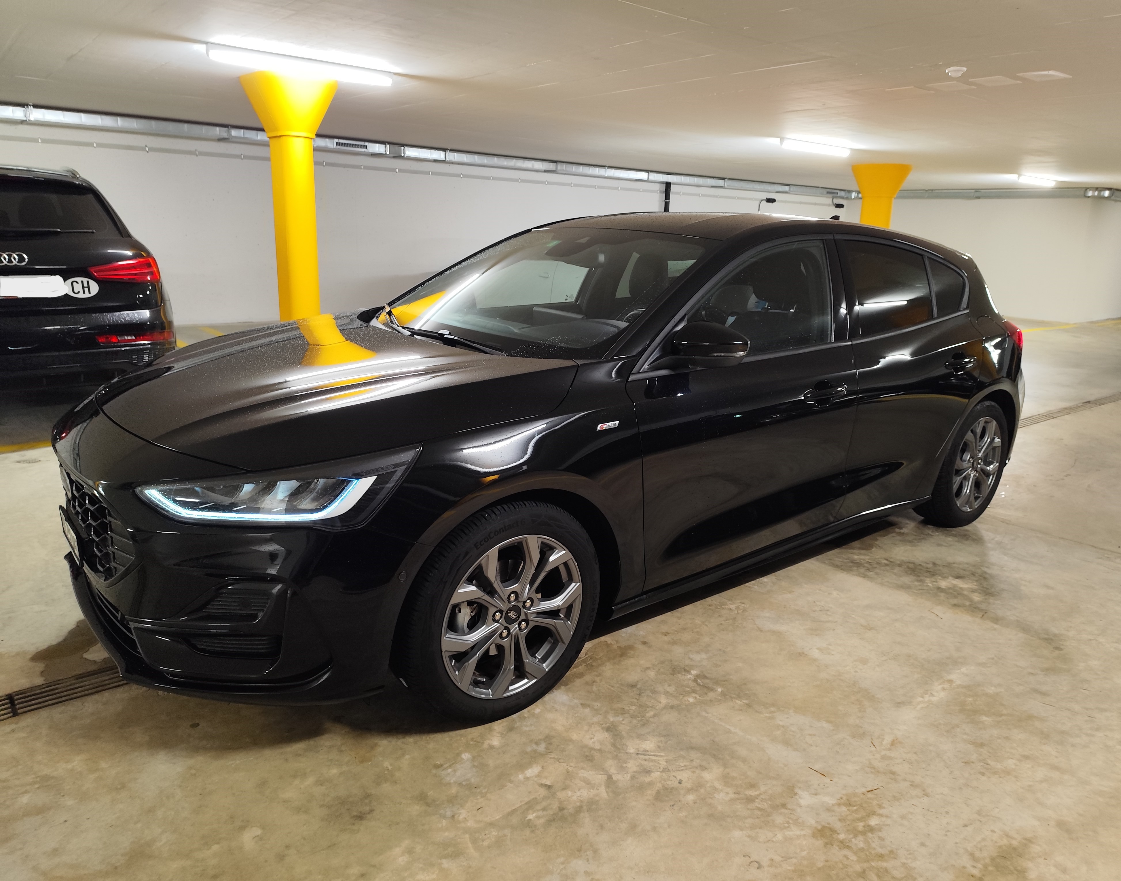 FORD Focus 1.0 MHEV ST-Line EcoBoost Automat