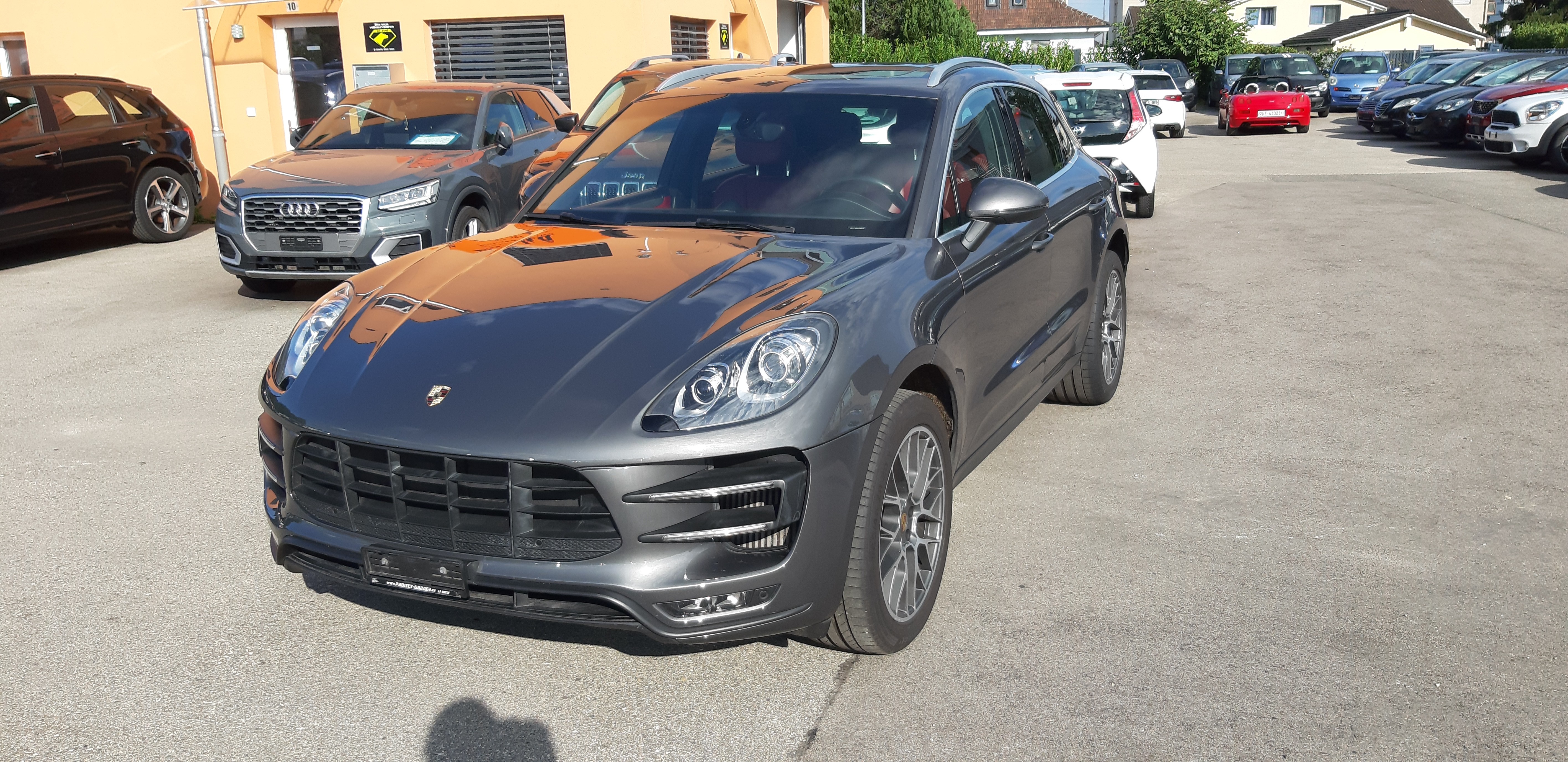 PORSCHE Macan Turbo PDK