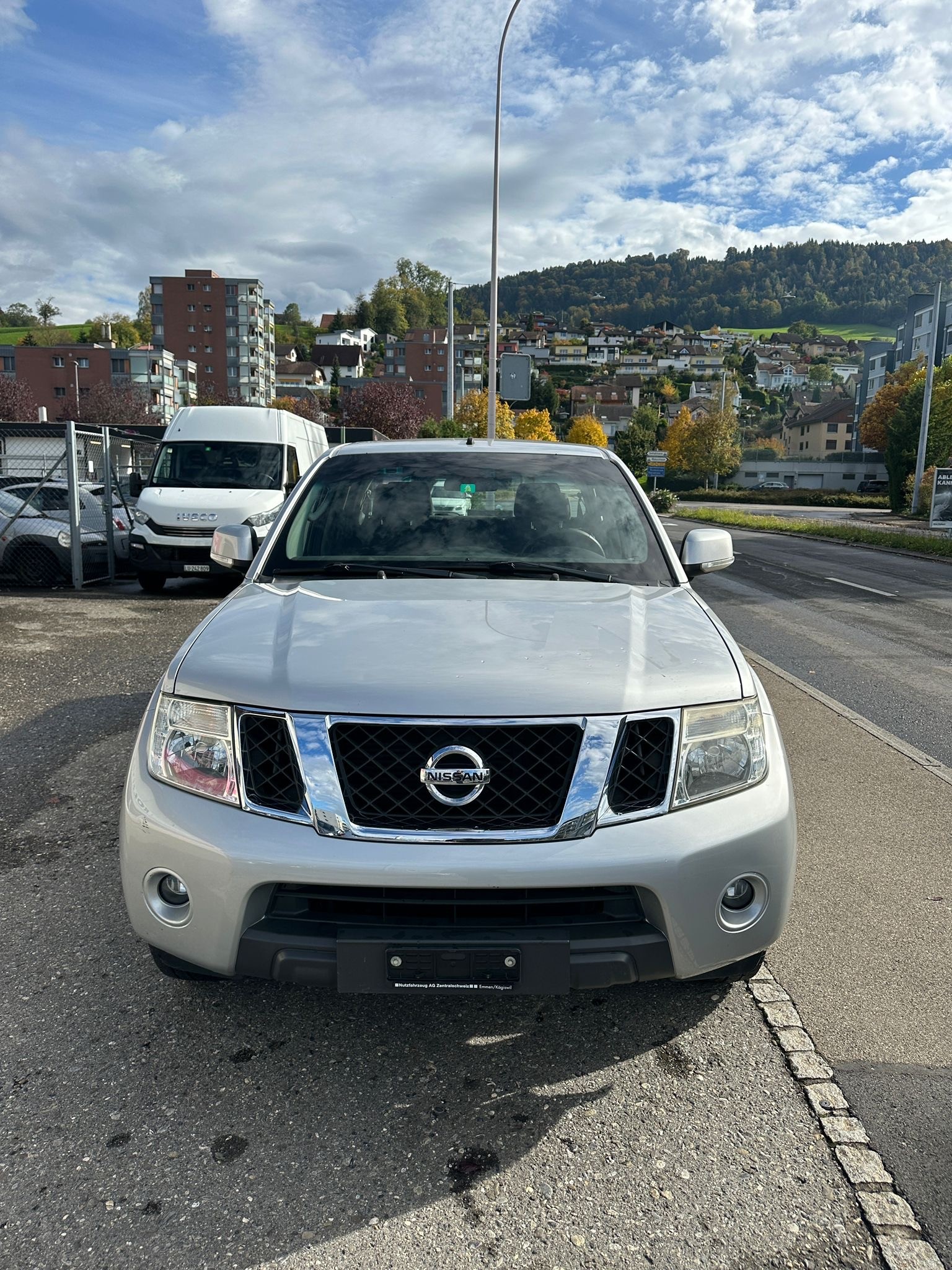 NISSAN Navara Double Cab LE 2.5 dCi 4WD