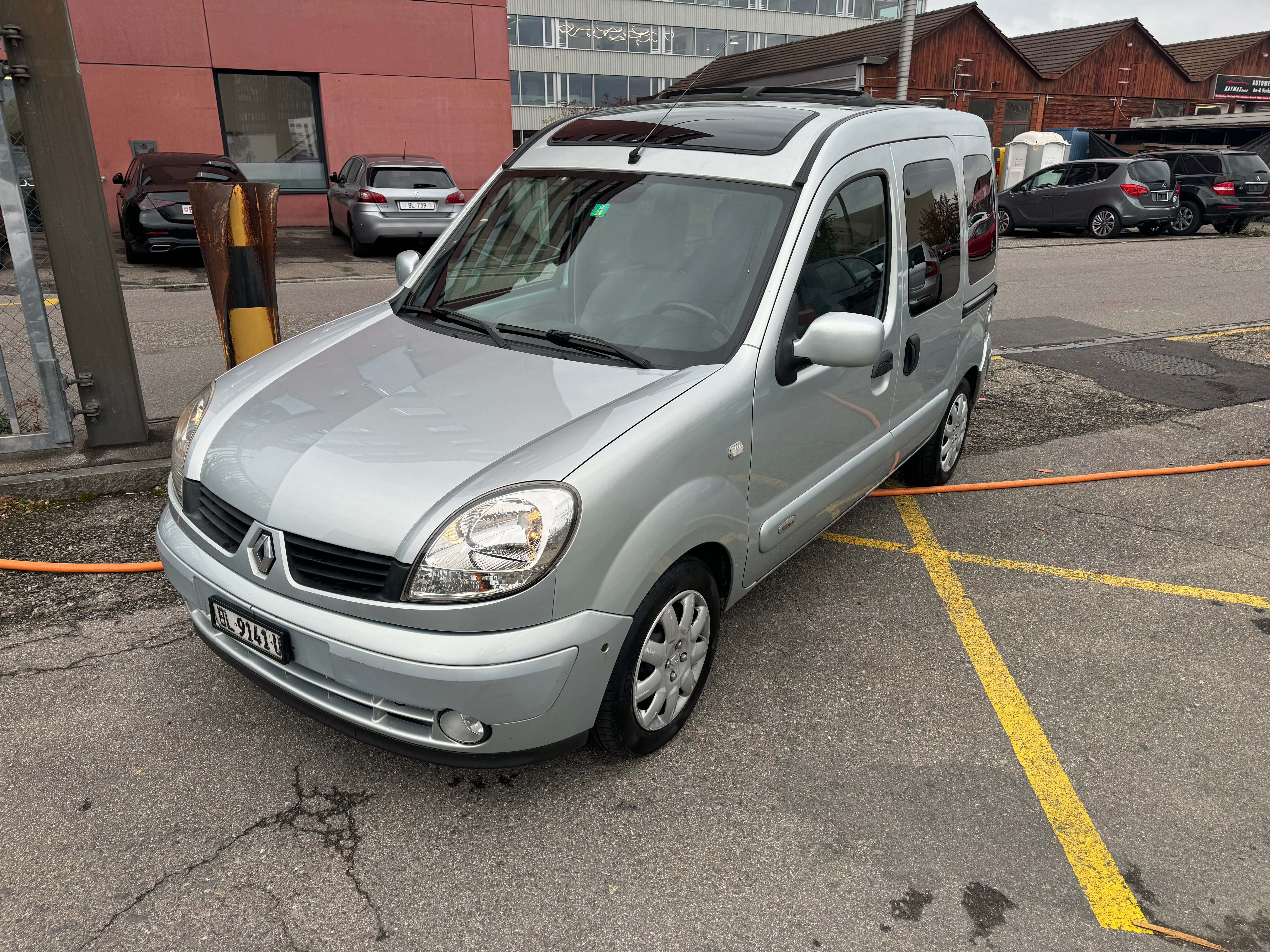 RENAULT Kangoo 1.6 16V Expression