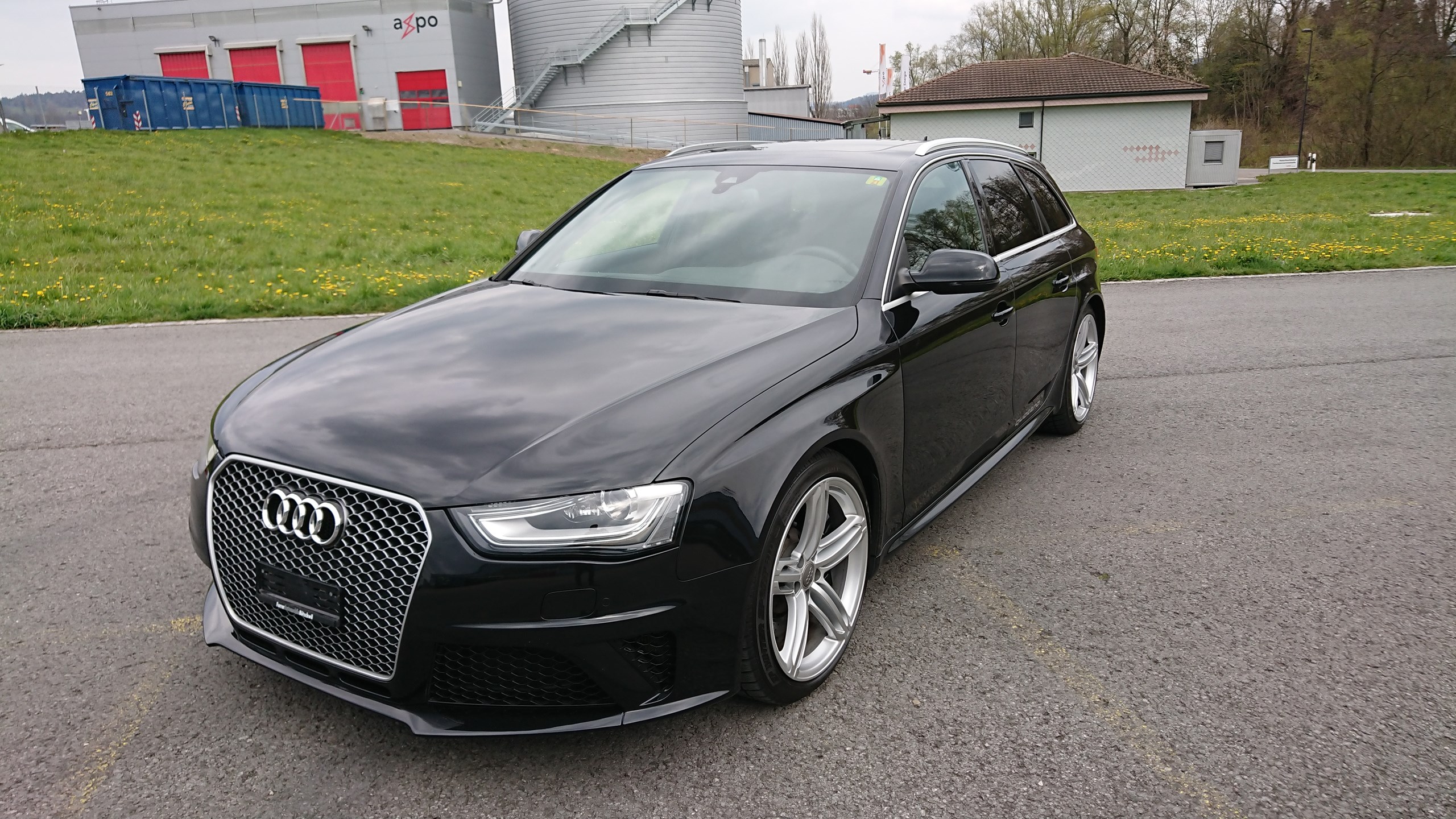 AUDI RS4 Avant 4.2 FSI V8 quattro S-tronic