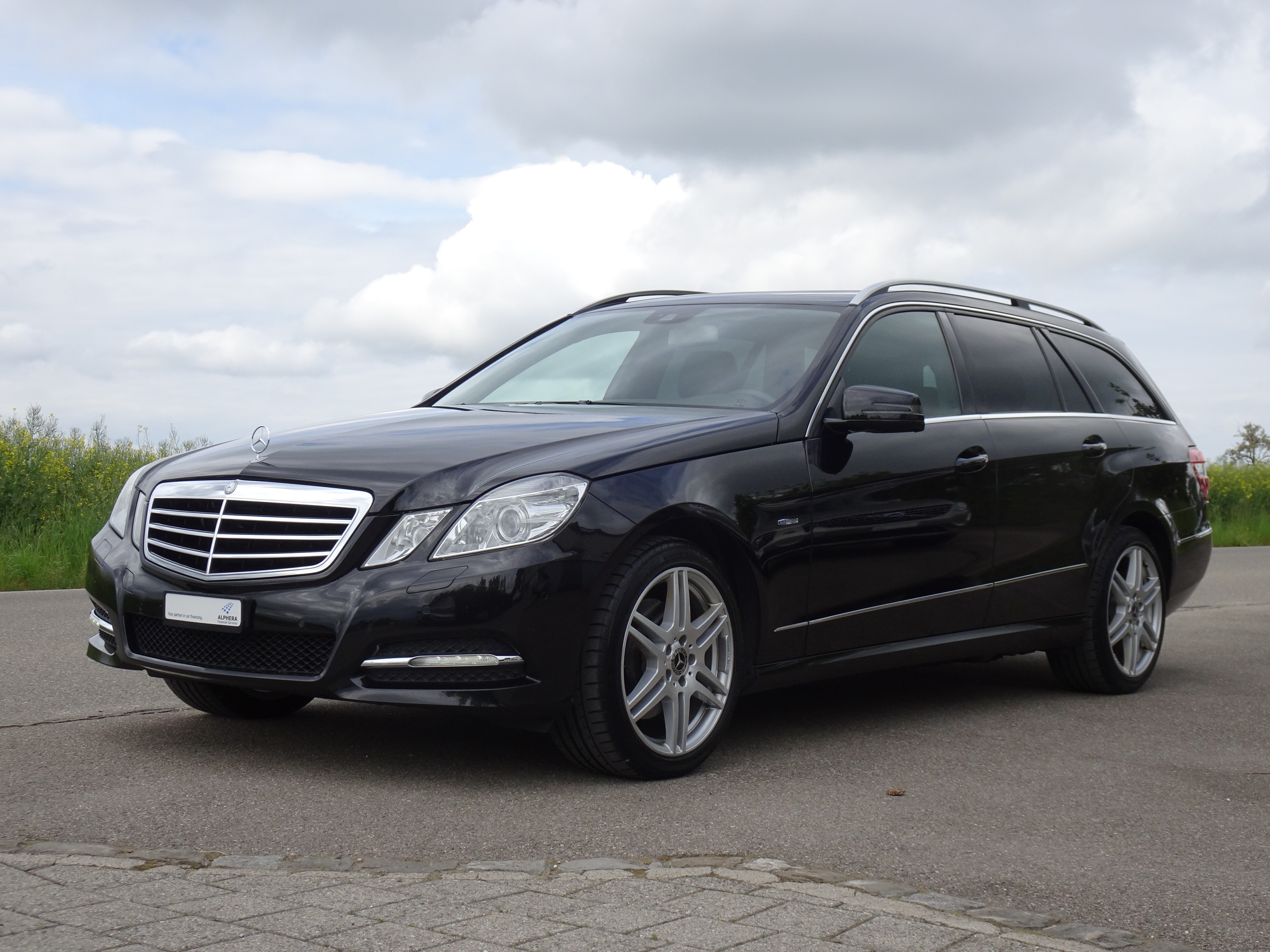 MERCEDES-BENZ E 250 CDI BlueEfficiency Elégance 4Matic 7G-Tronic