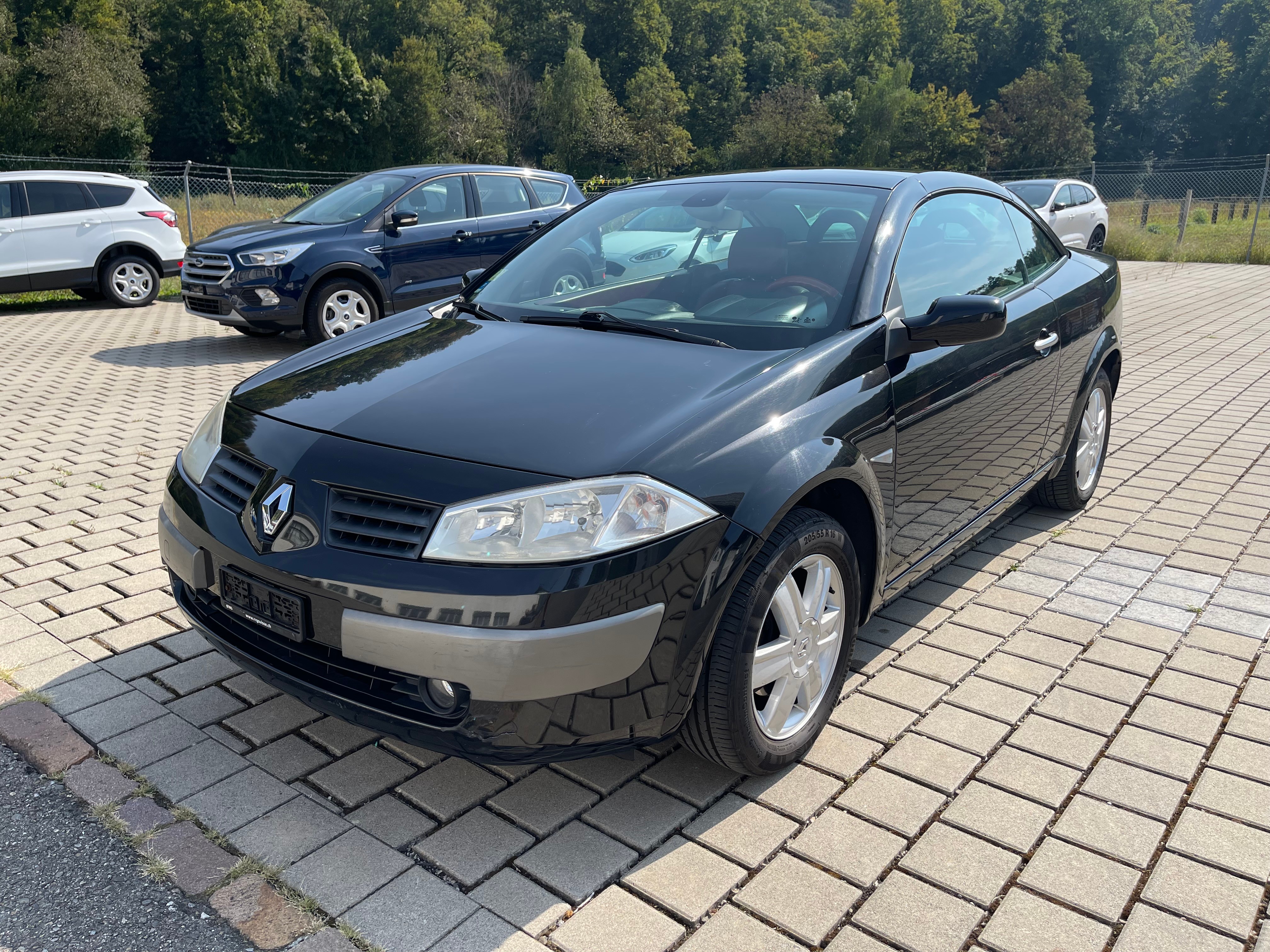 RENAULT Mégane C-C 2.0 16V Dynamique Confort