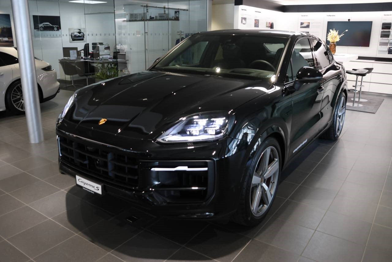 PORSCHE CAYENNE E-HYBRID Cayenne S E-Hybrid Coupé