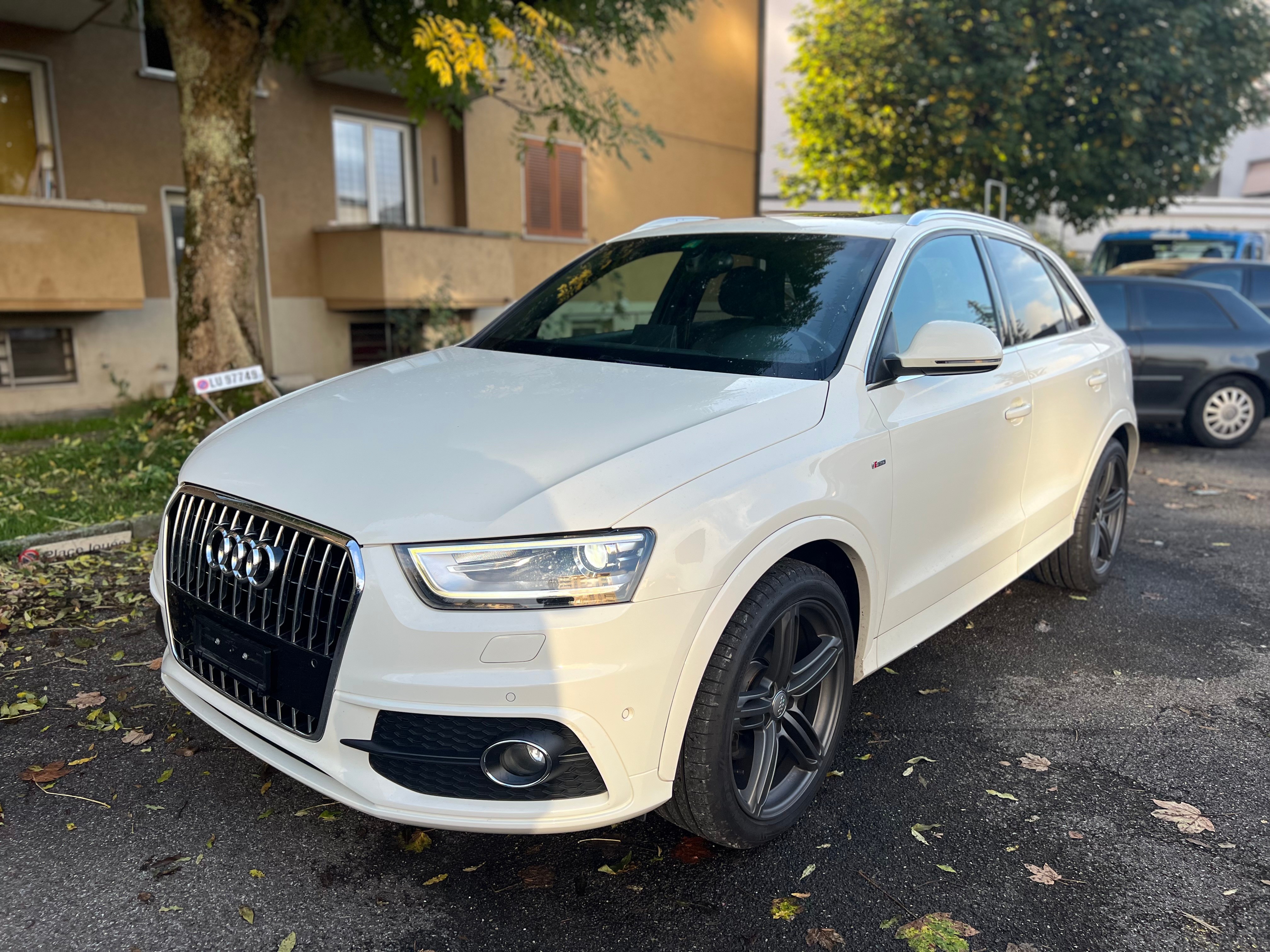 AUDI Q3 2.0 TDI quattro S-tronic