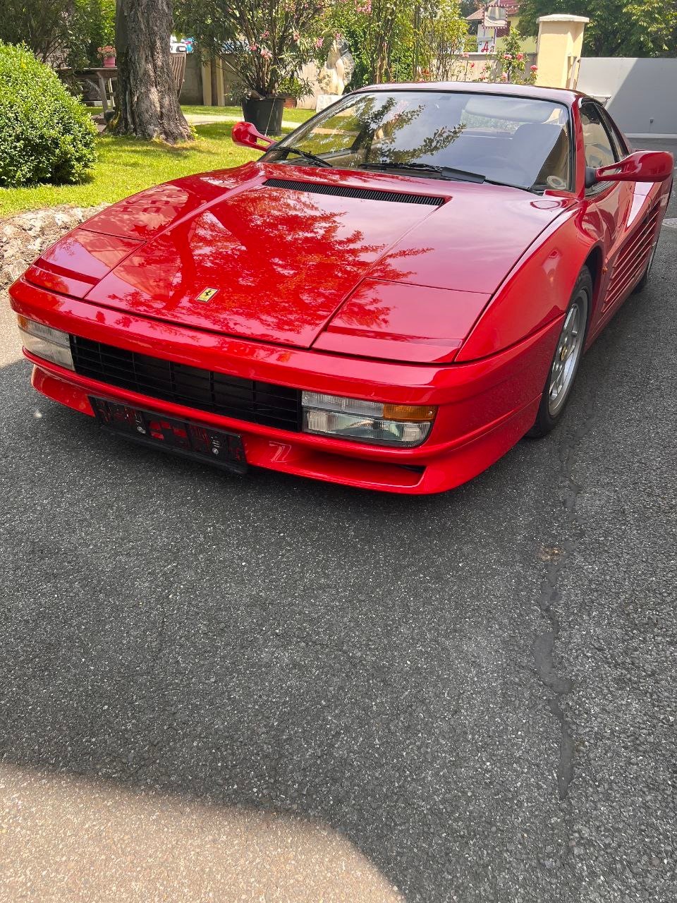 FERRARI Testarossa