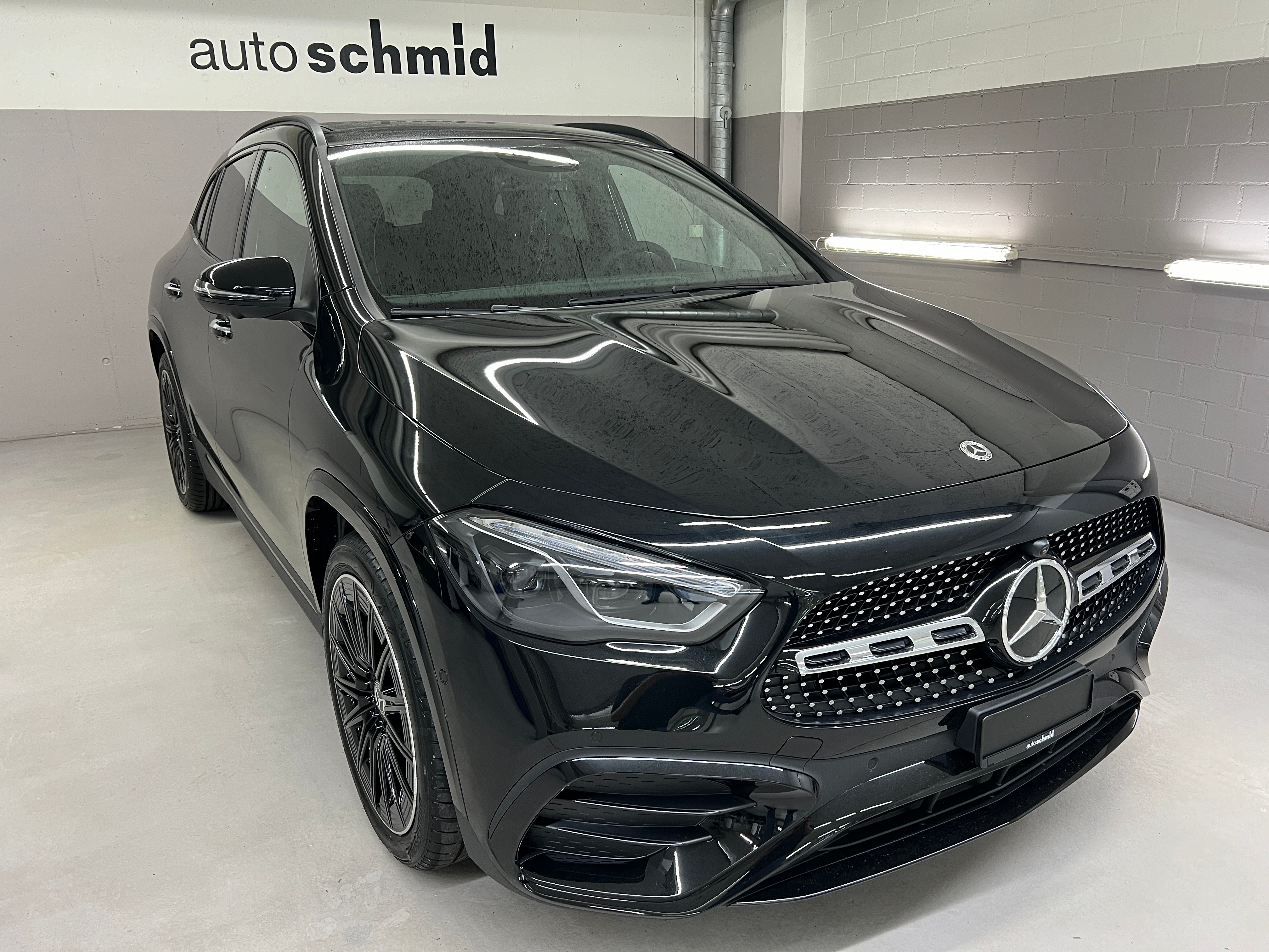 MERCEDES-BENZ GLA 250 4Matic Swiss Star