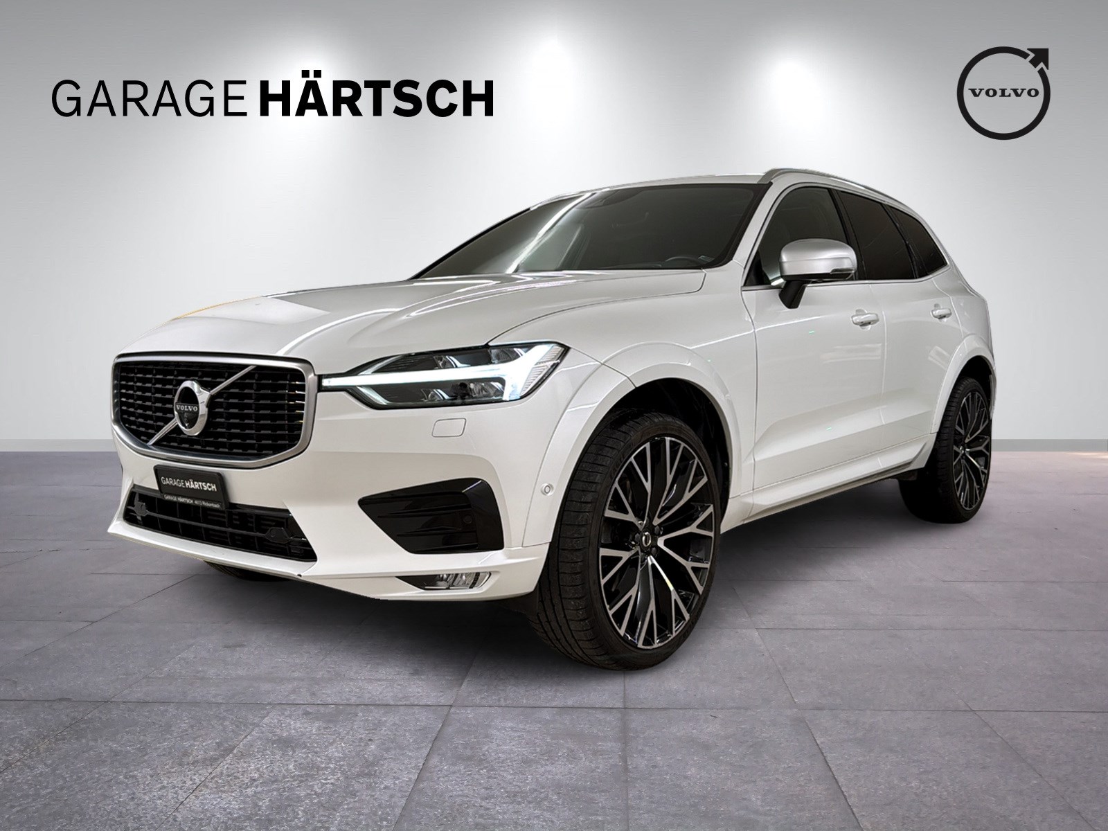 VOLVO XC60 2.0 T5 R-Design AWD