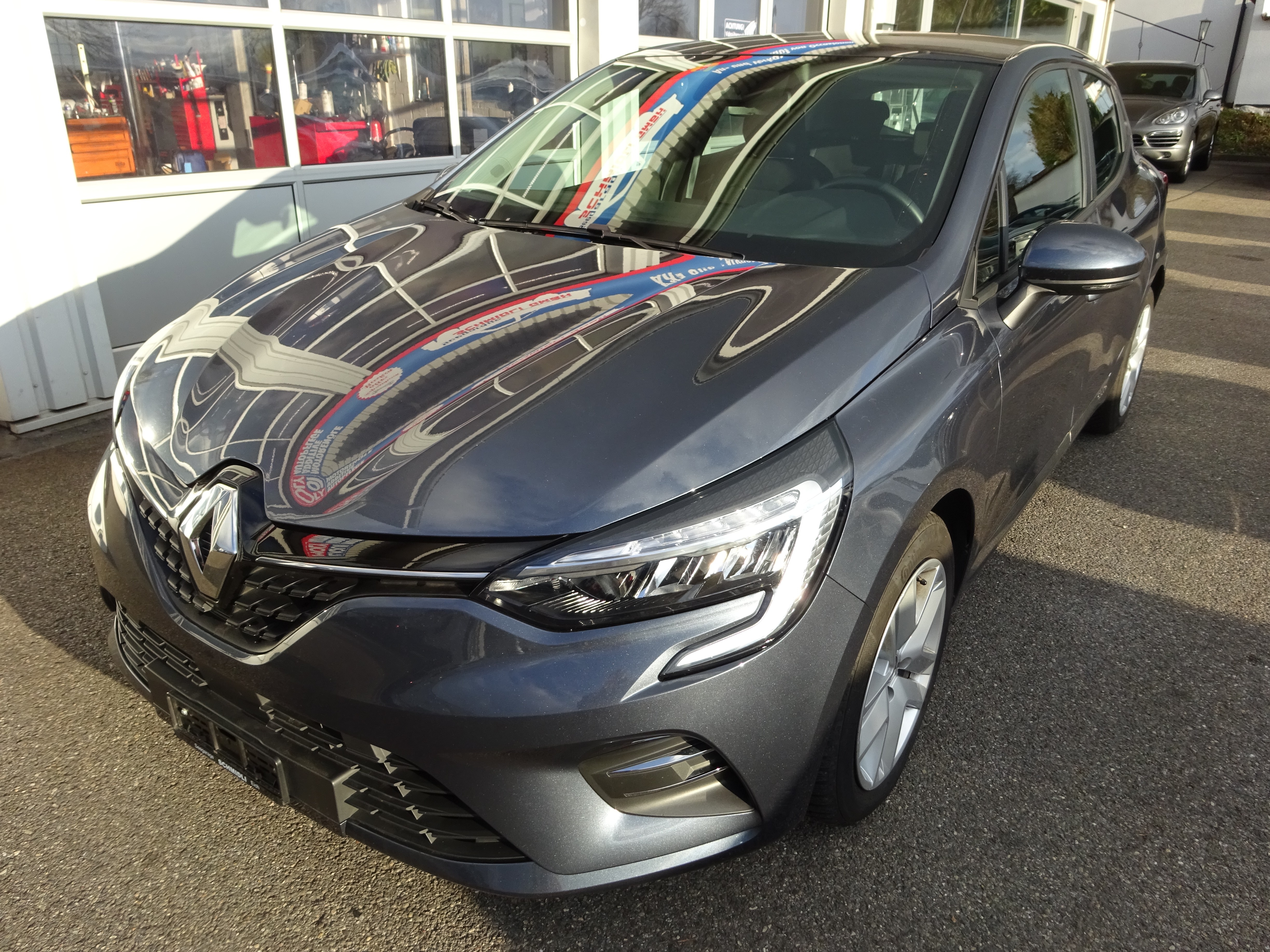 RENAULT Clio 1.0 Zen CVT