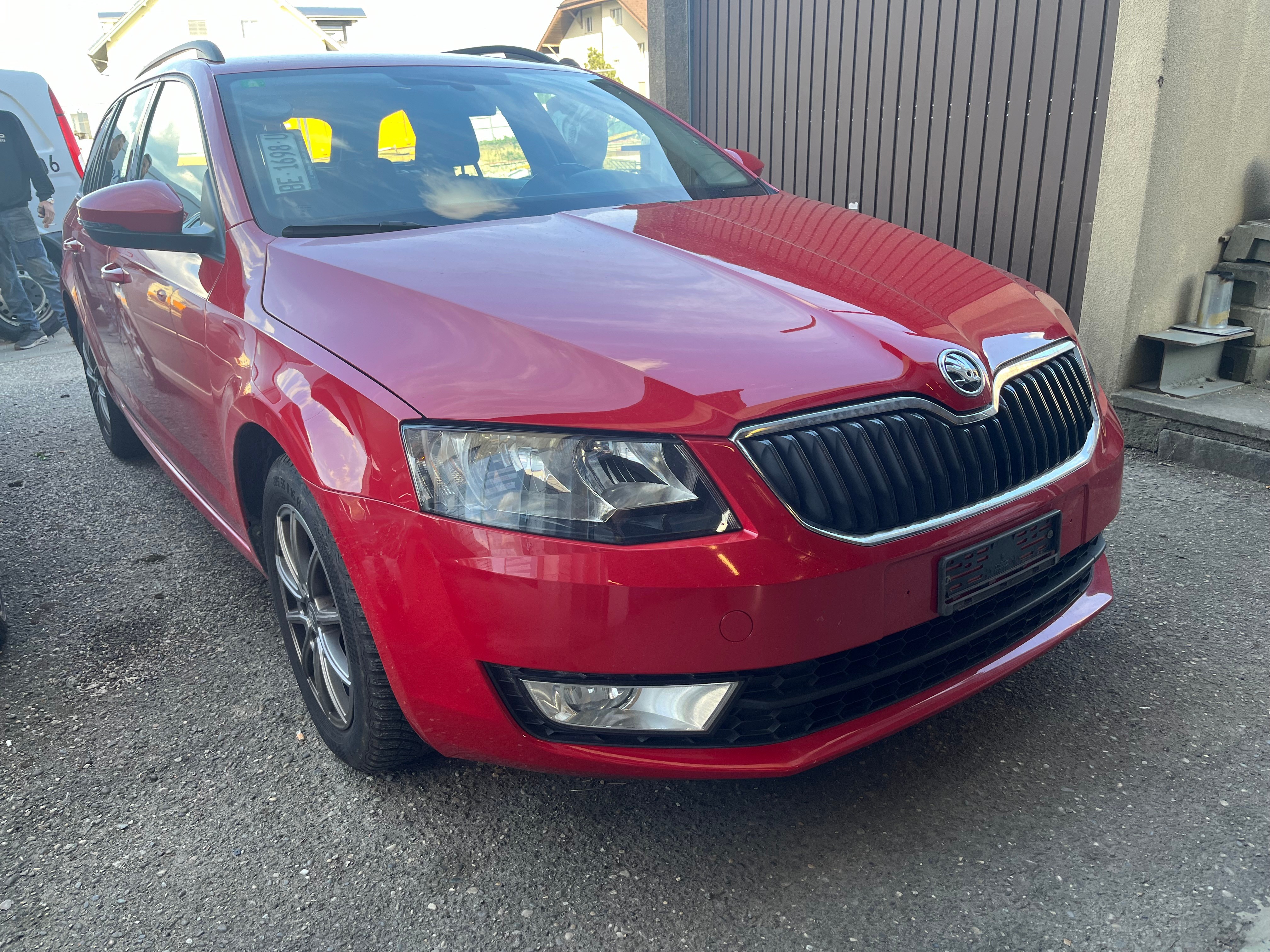 SKODA Octavia Combi 1.4 TSI Ambition