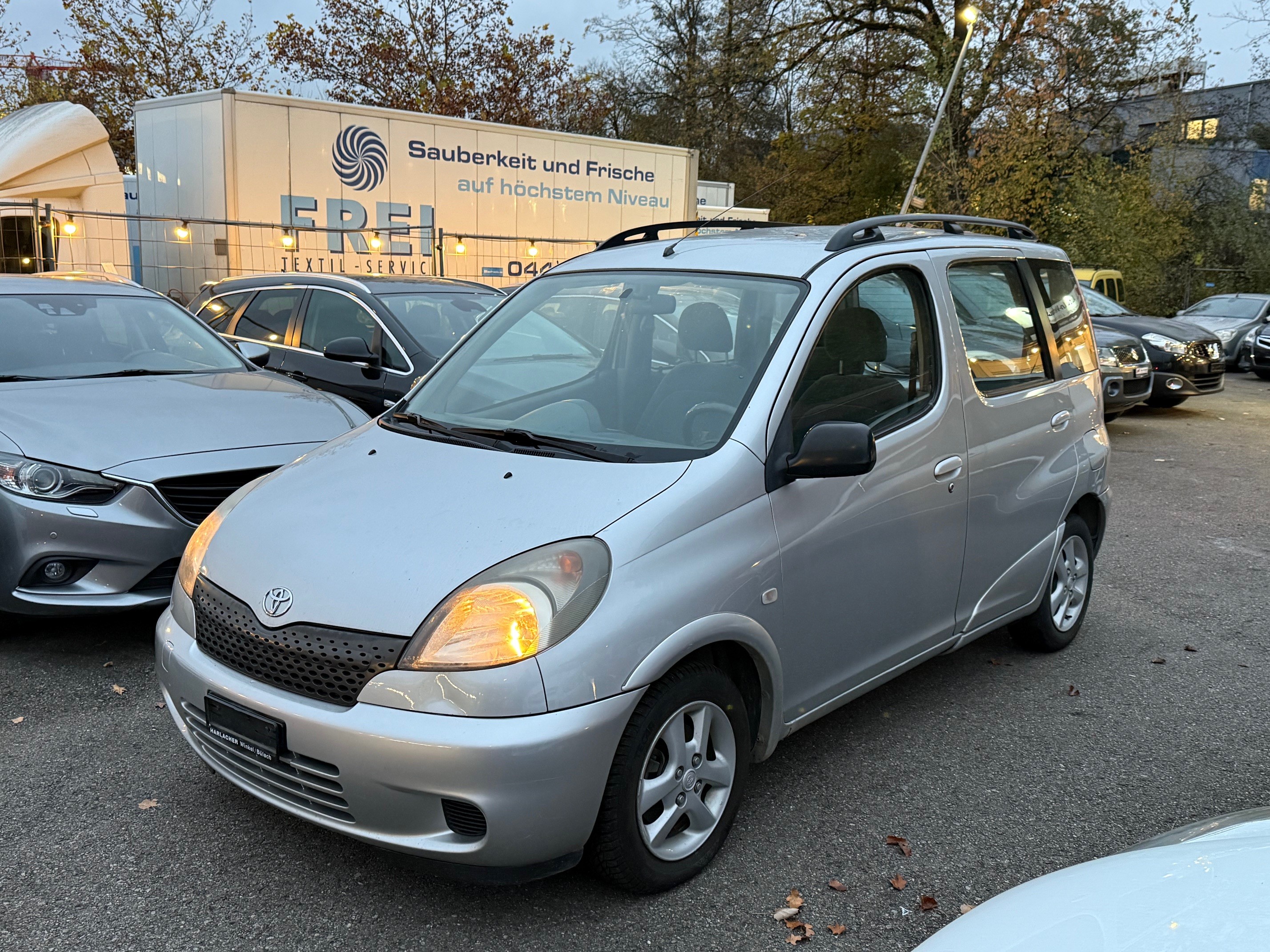 TOYOTA Yaris Verso 1.3 Linea Sol