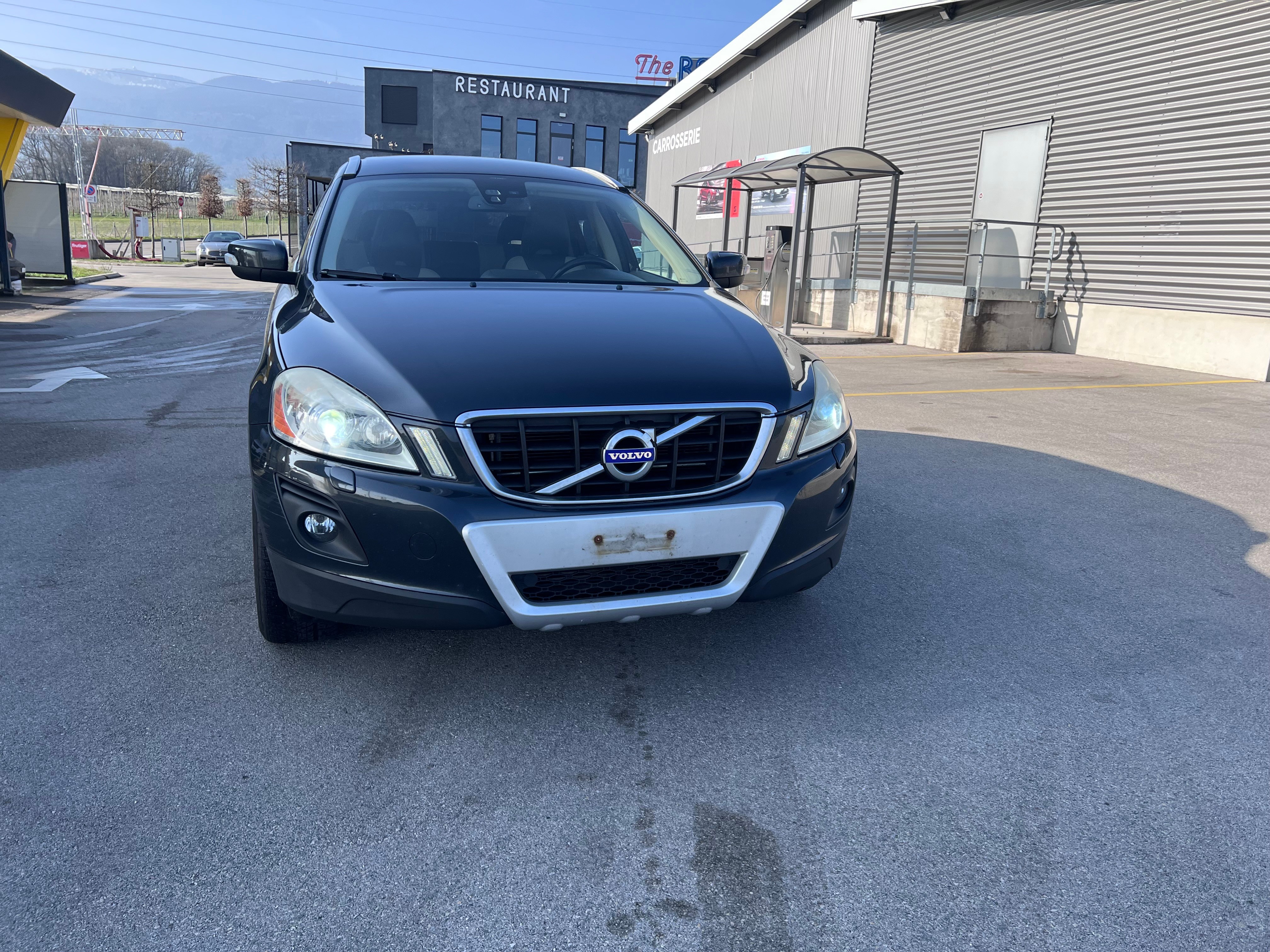 VOLVO XC60 D5 AWD Summum Geartronic