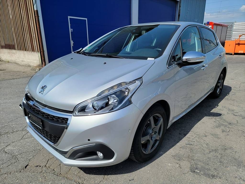 PEUGEOT 208 1.2 PureTech Allure EAT6