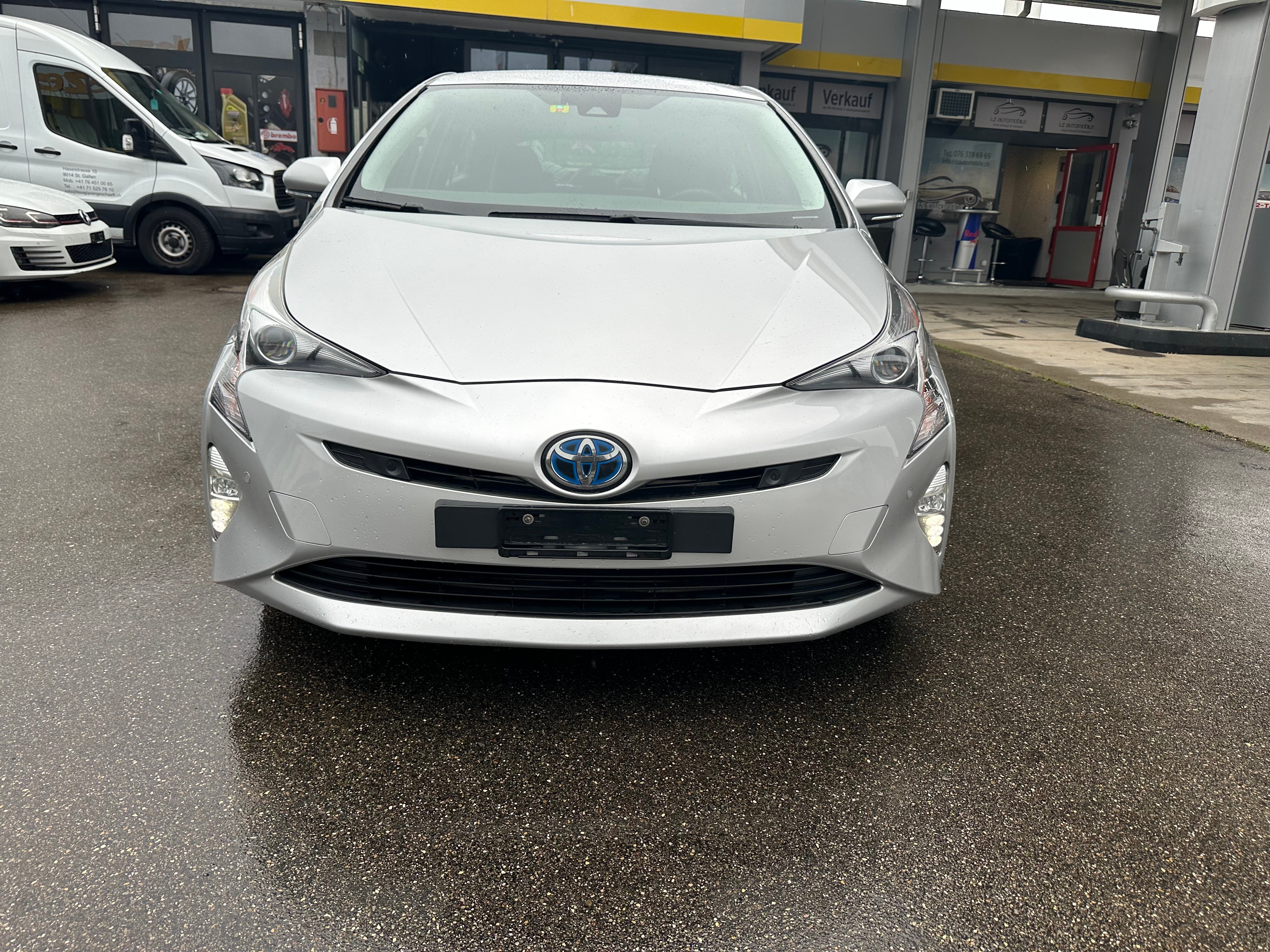 TOYOTA Prius 1.8 VVT-i HSD Sol Premium