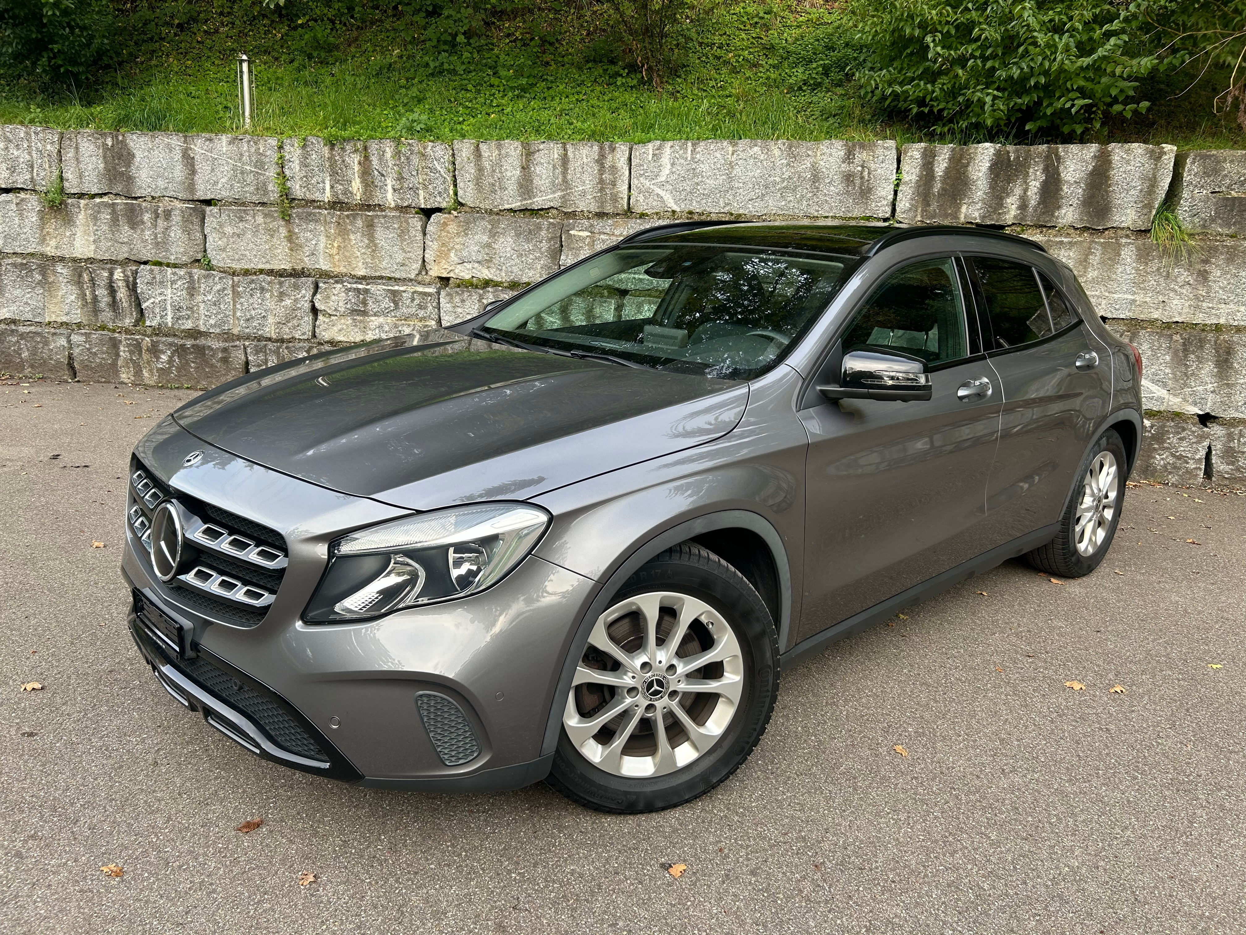 MERCEDES-BENZ GLA 250 Style 4Matic 7G-DCT