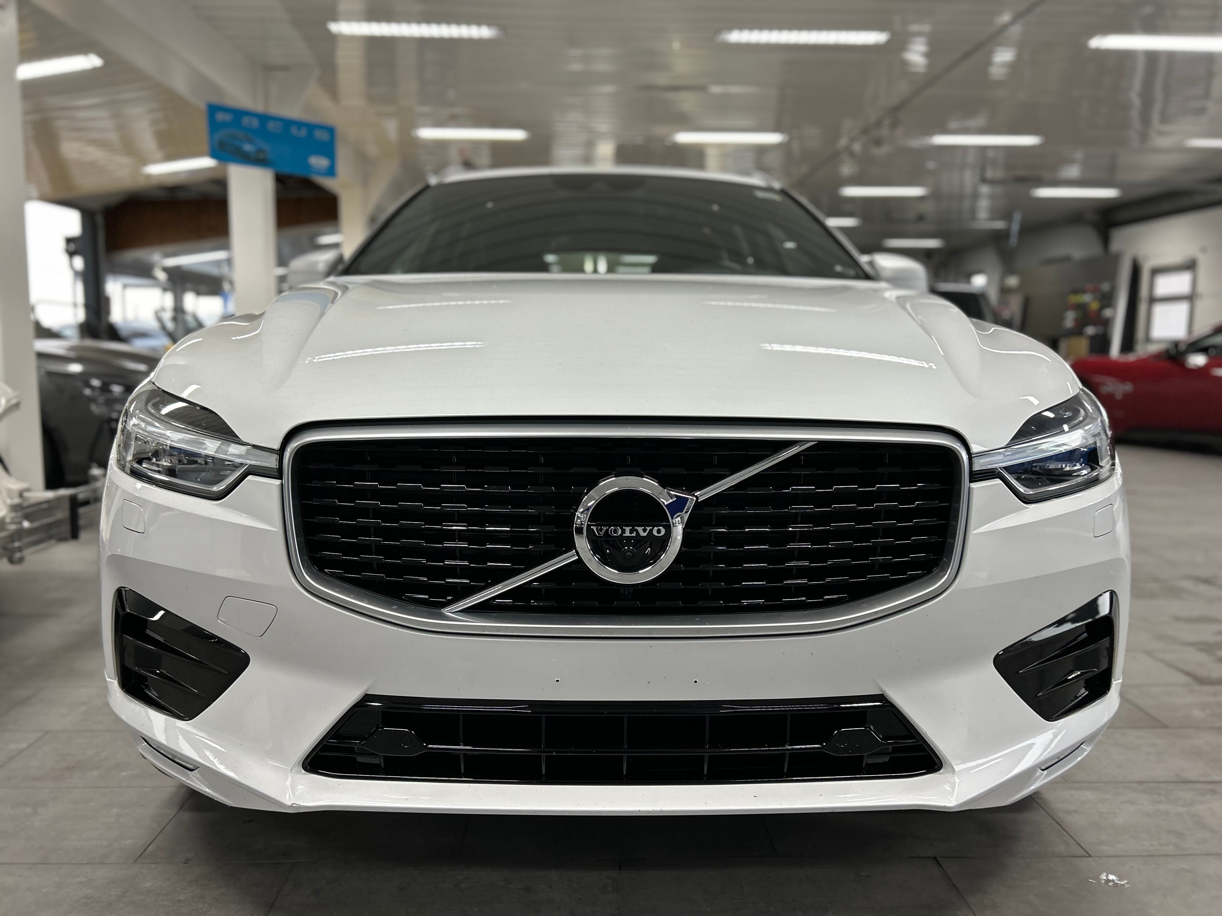 VOLVO XC60 D5 AWD R-Design Geartronic