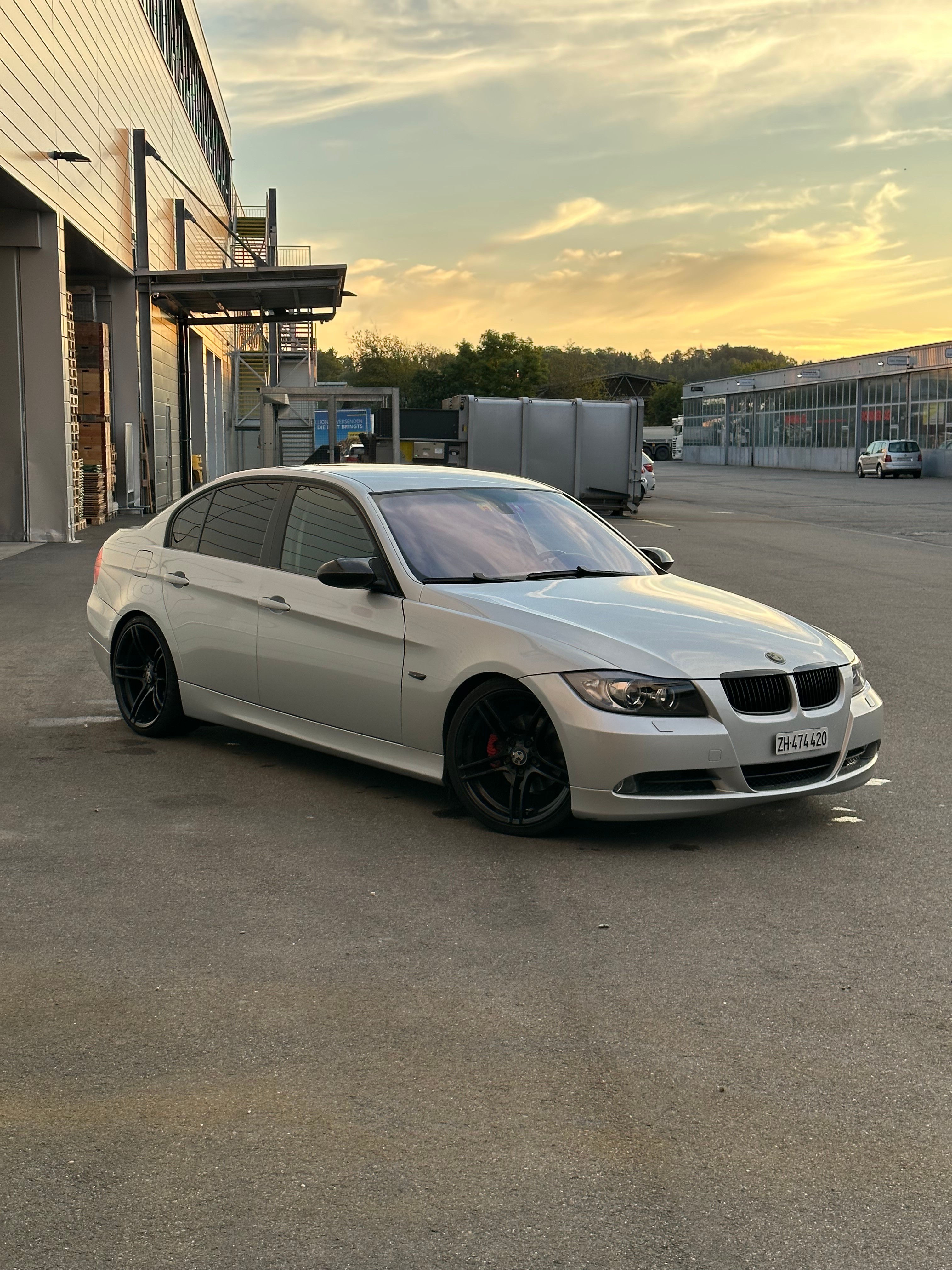 BMW 325i