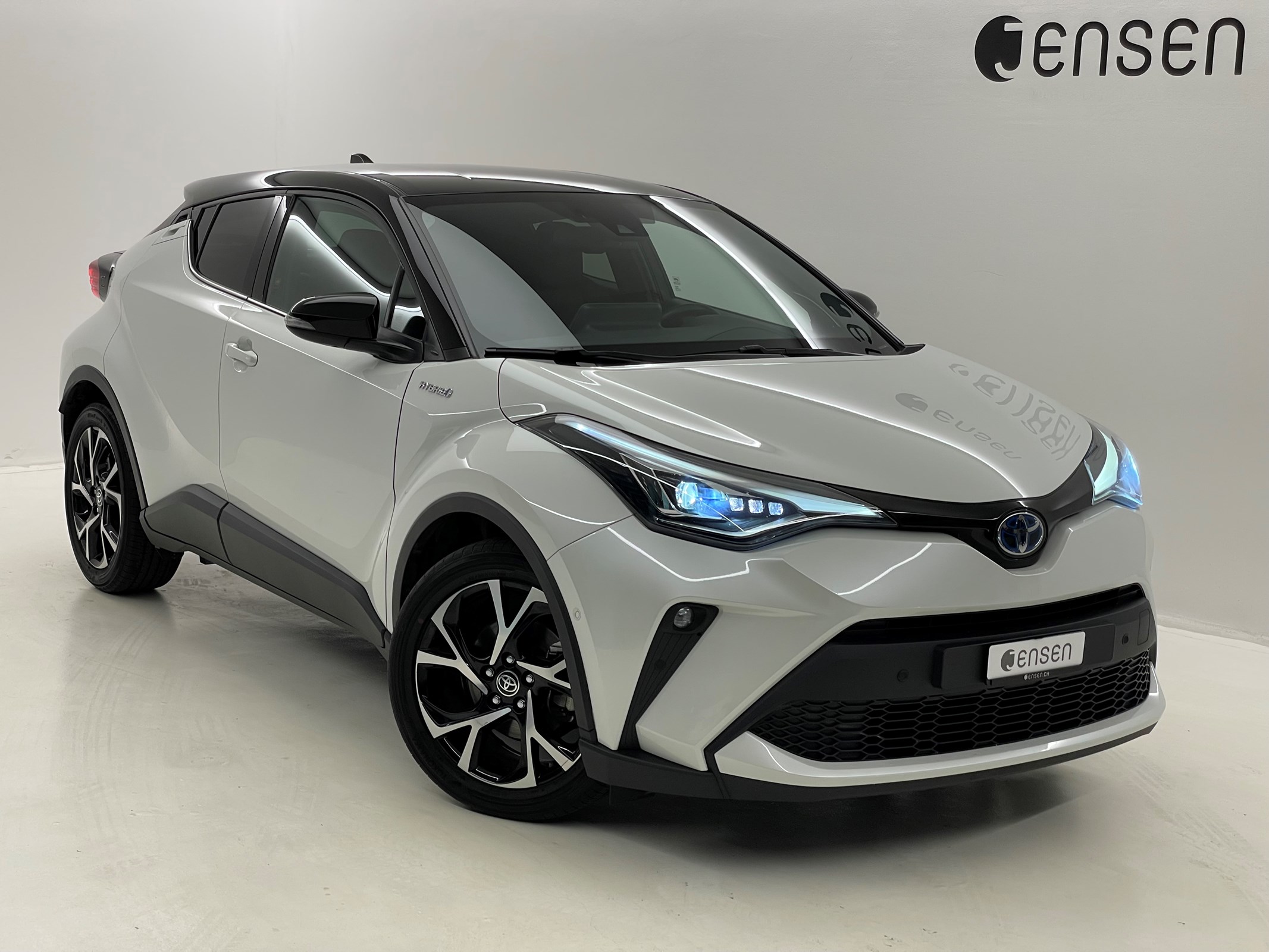 TOYOTA C-HR Hybrid 2.0 Trend