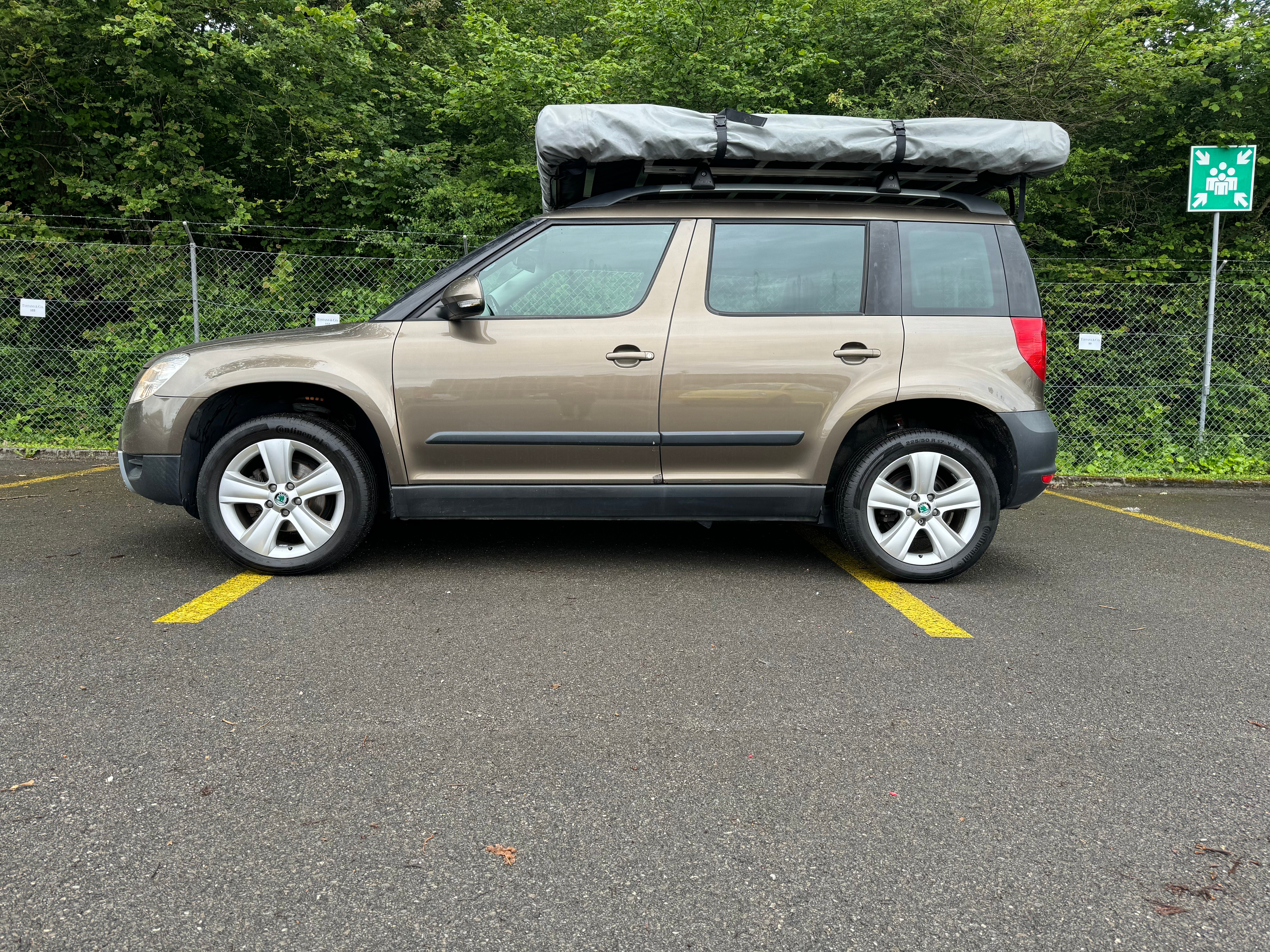 SKODA Yeti 1.8 TSI Entry 4x4