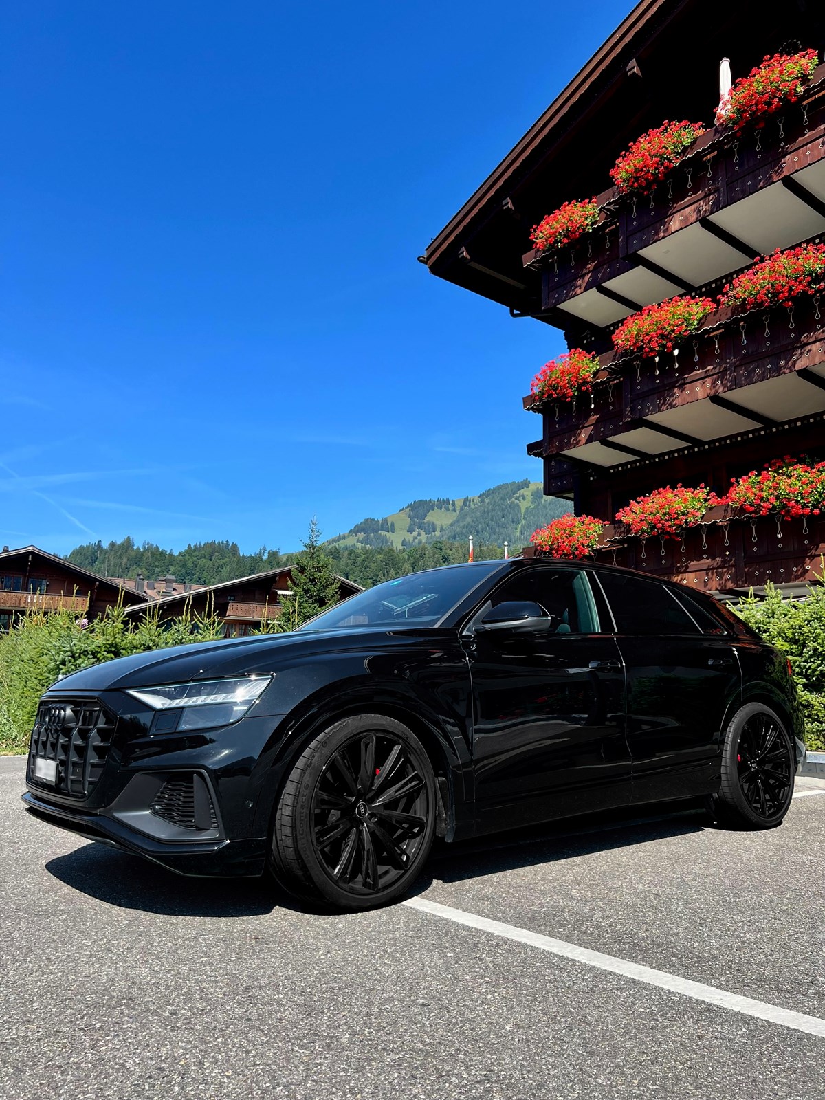 AUDI SQ8 TFSI quattro tiptronic