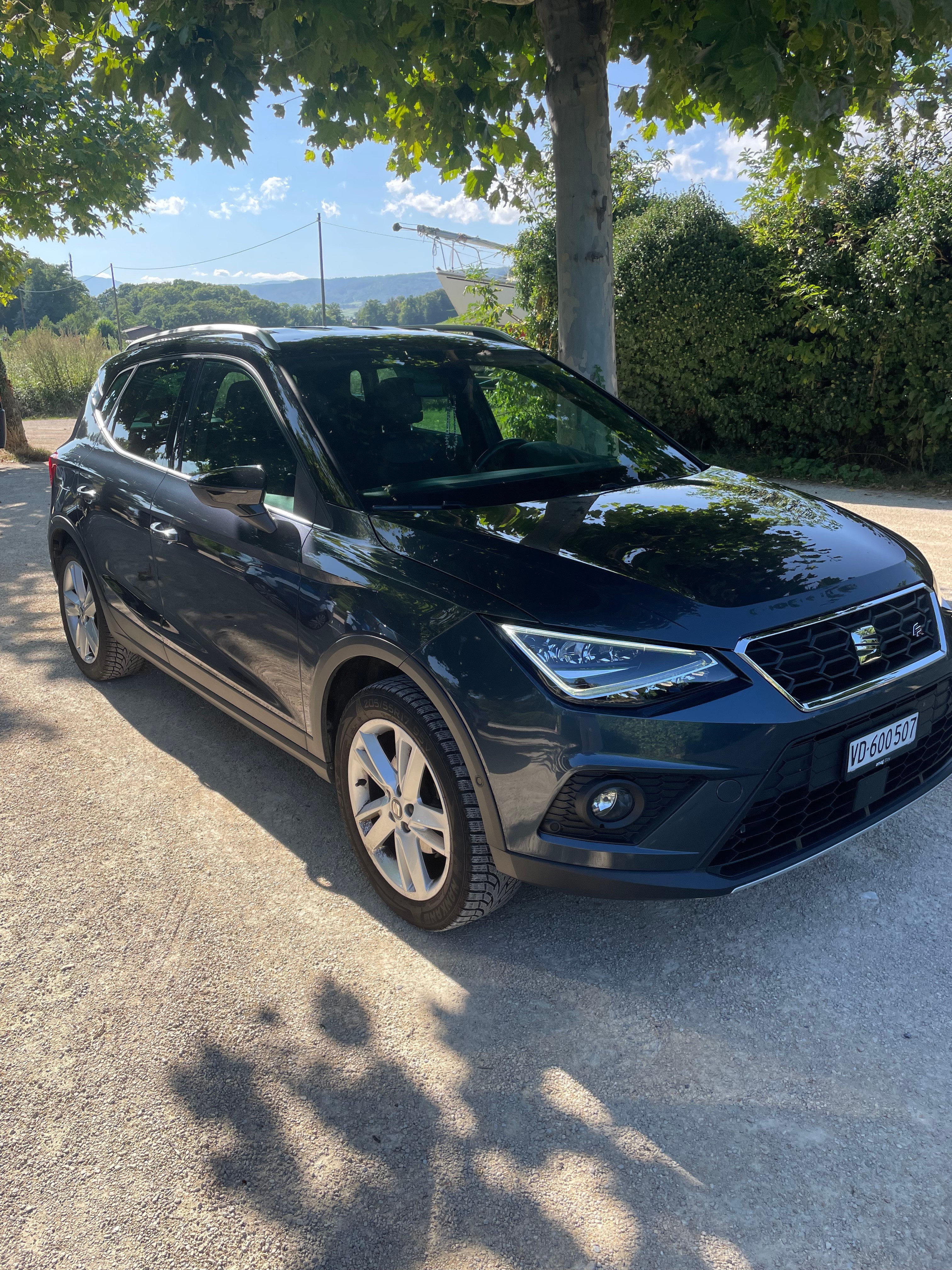 SEAT Arona 1.0 TSI Eco DSG SWISS FR