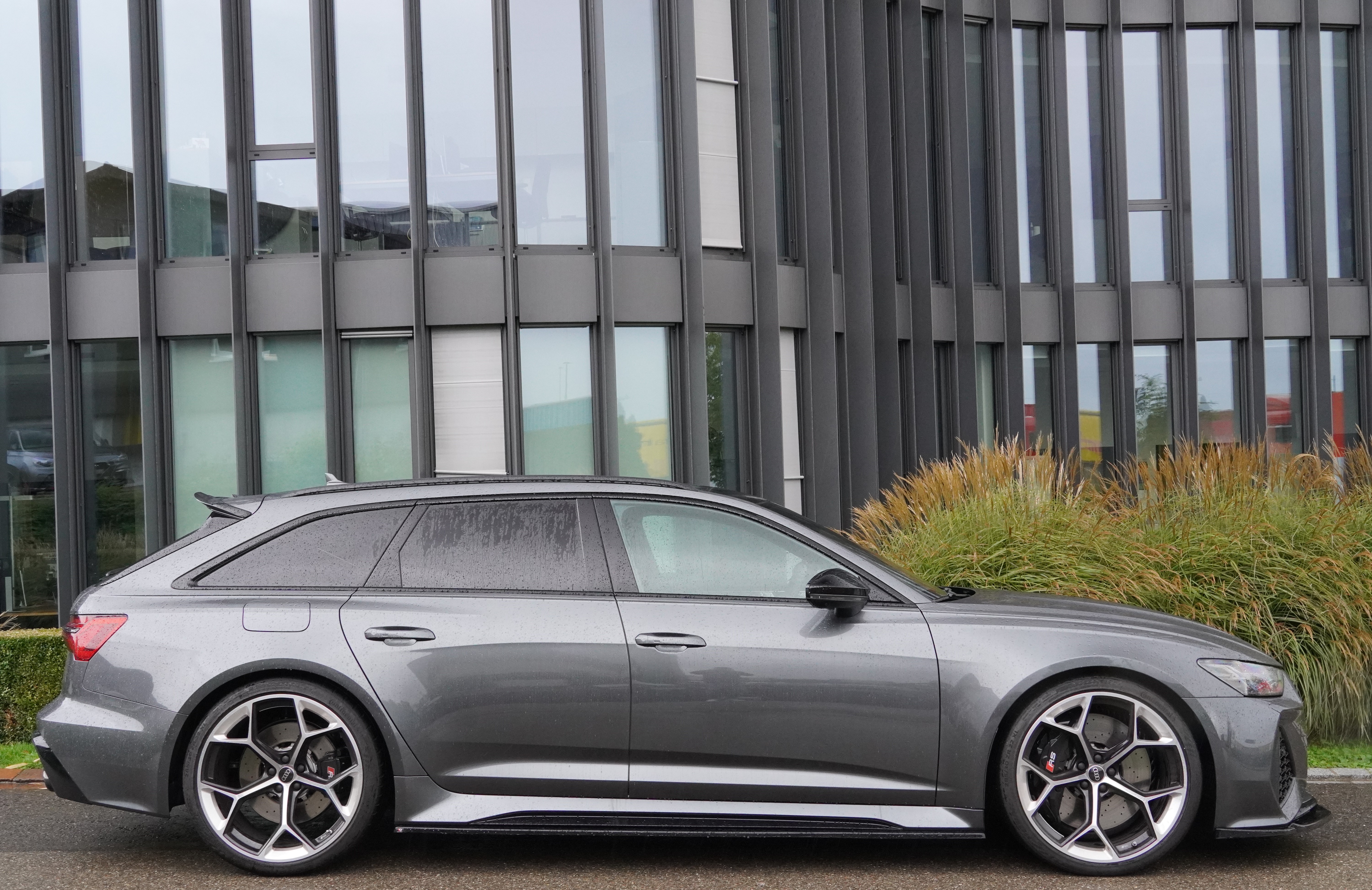 AUDI RS6 Avant 4.0 TFSI V8 Performance quattro