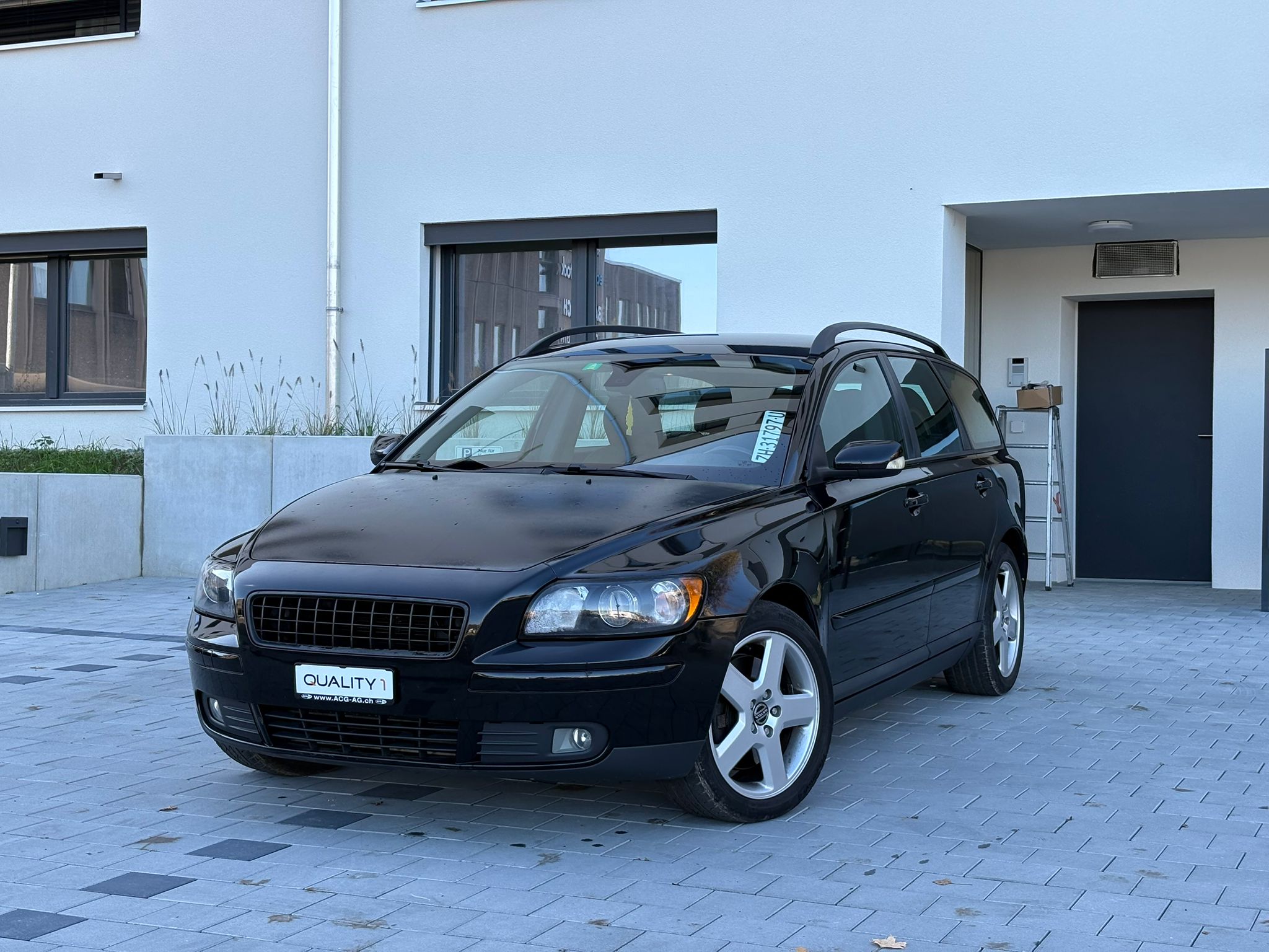 VOLVO V50 D5 Momentum