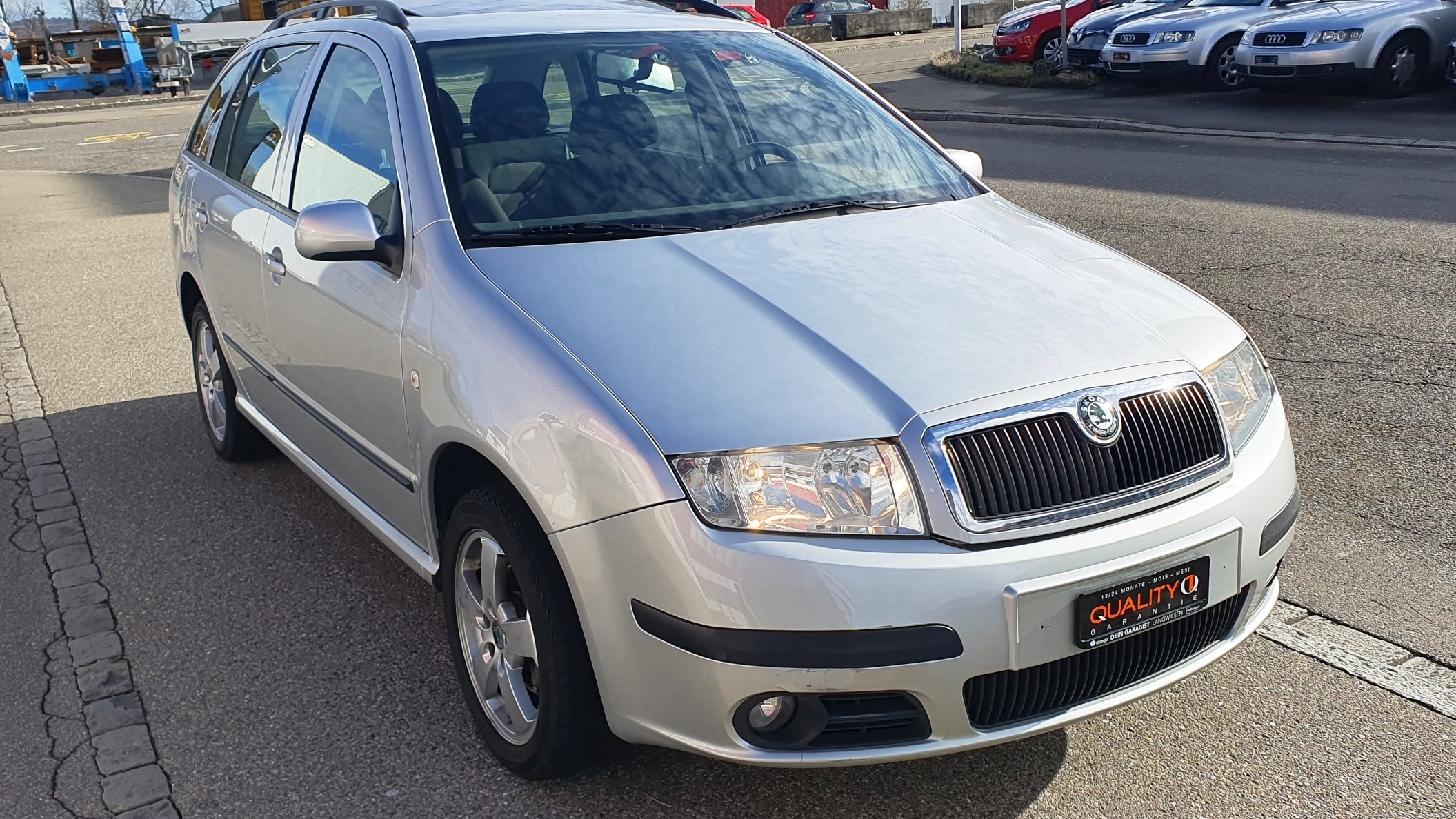 SKODA Fabia 1.4 16V Elegance Automatic