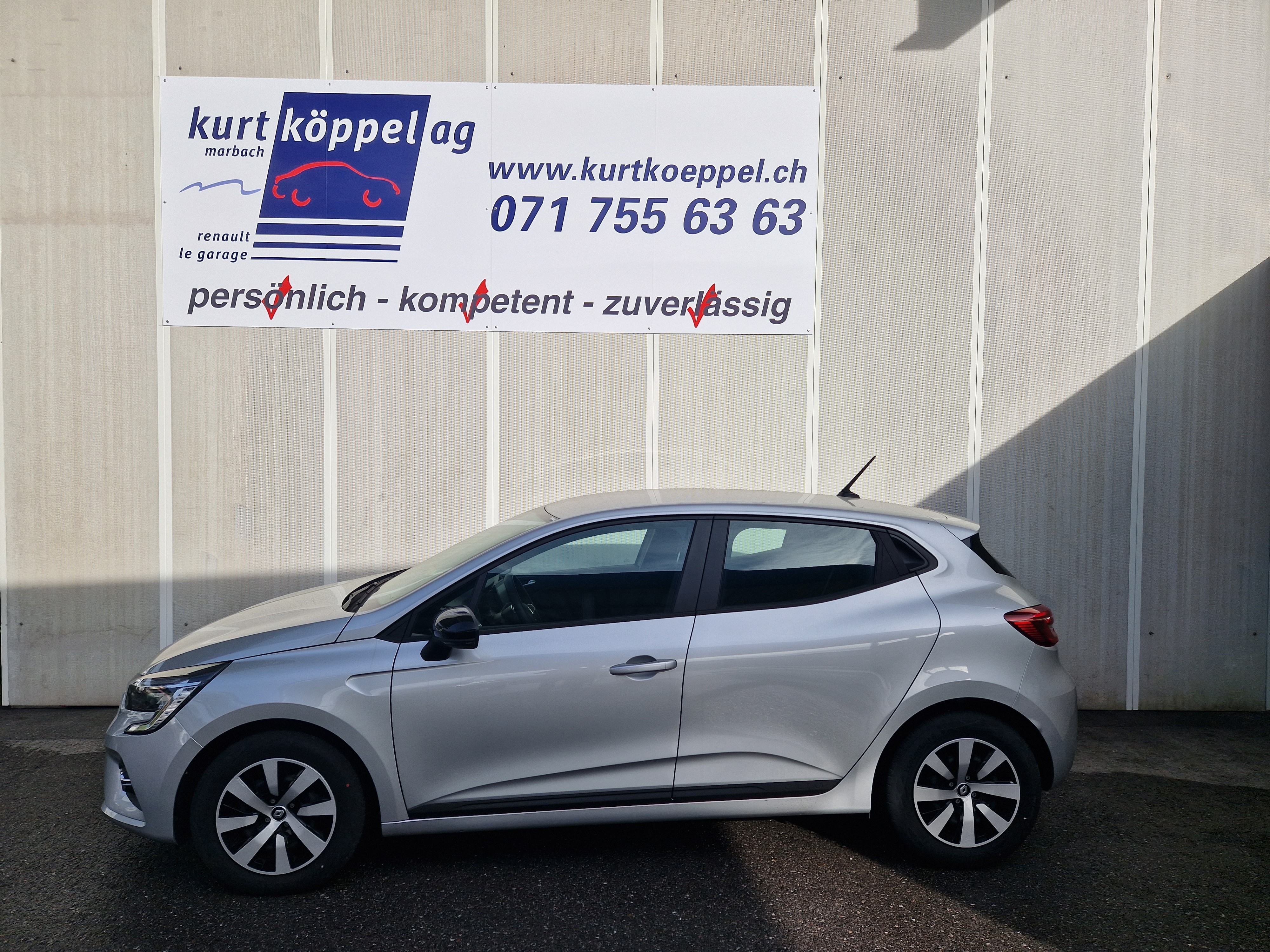 RENAULT Clio 1.0 TCe equilibre CVT