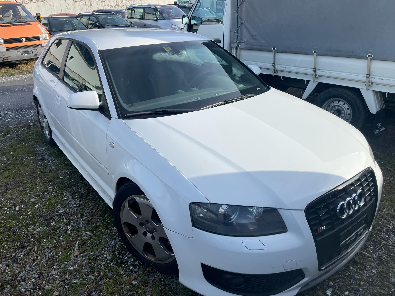 AUDI S3 2.0 Turbo FSI quattro