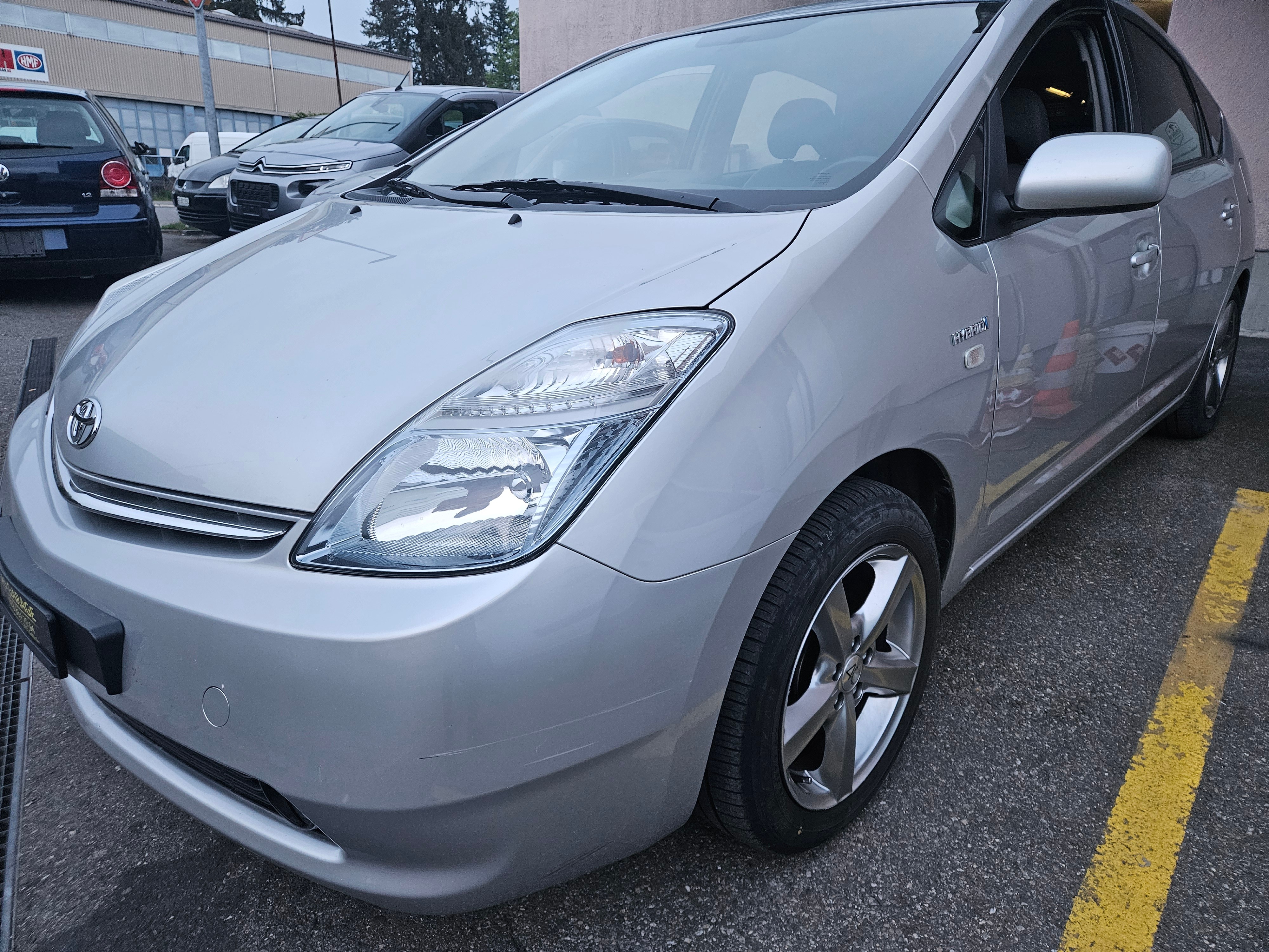 TOYOTA Prius 1.5 16V Hybrid Limited