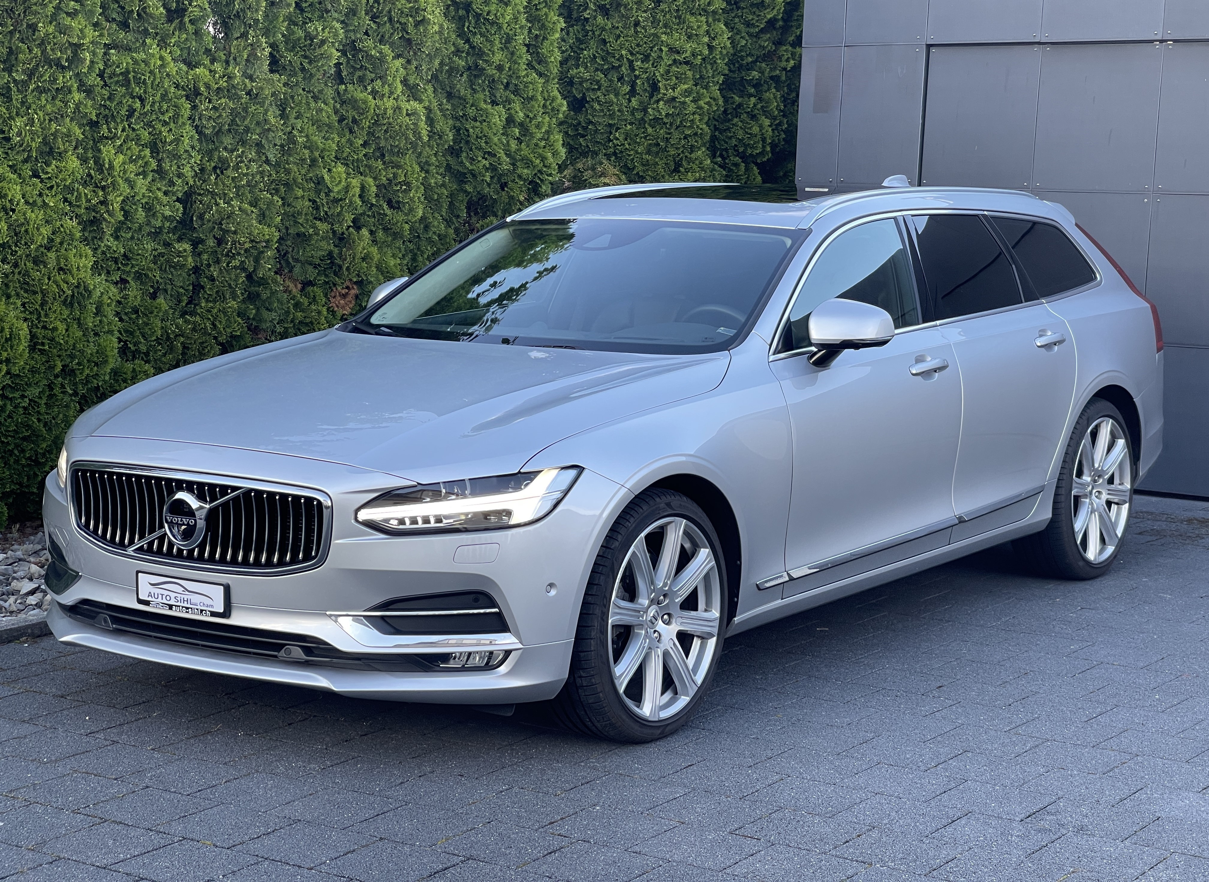 VOLVO V90 D5 AWD Inscription Geartronic Powerpulse