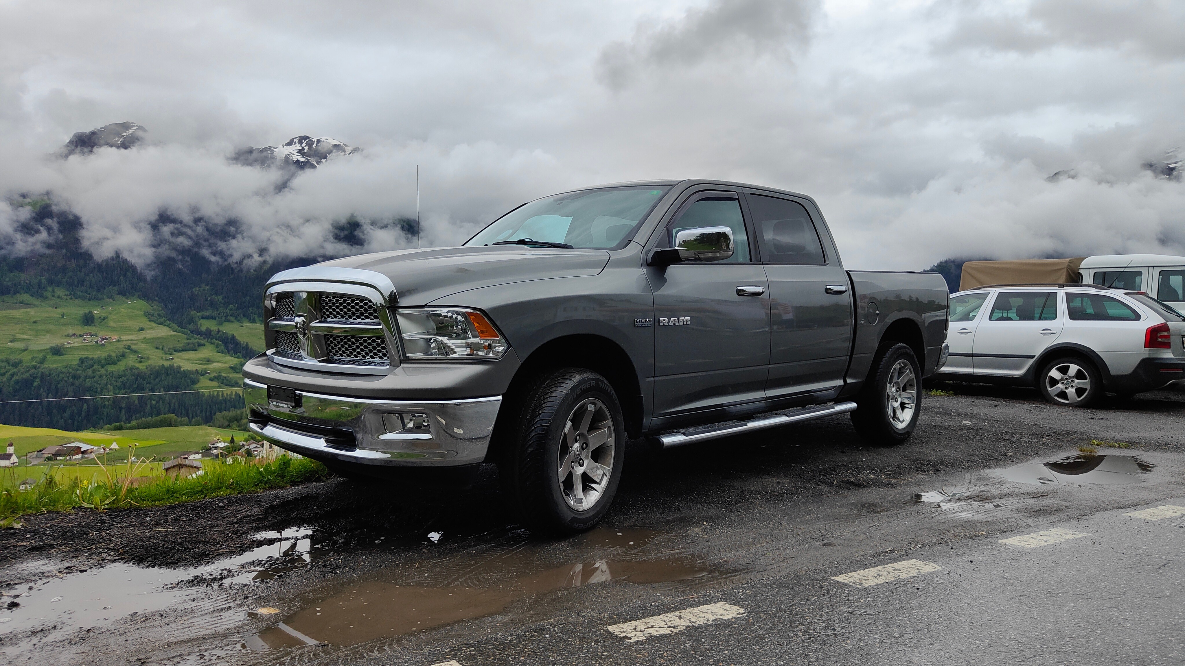 DODGE Ram Laramie