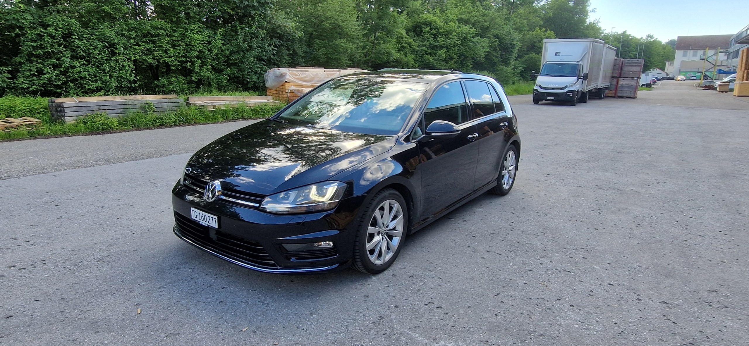 VW Golf 1.4 TSI R-Line Design DSG