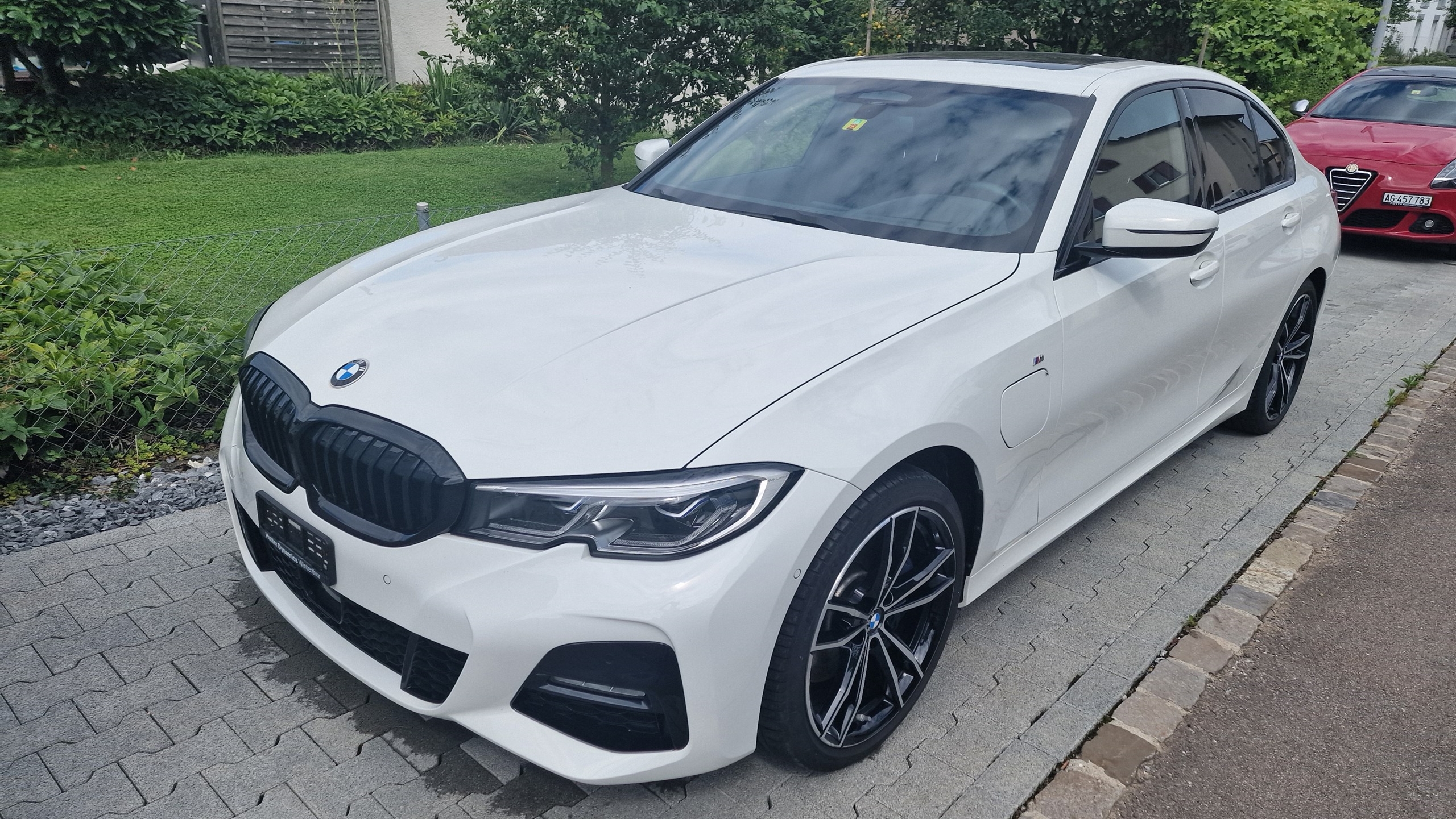 BMW 330e Steptronic M Sport