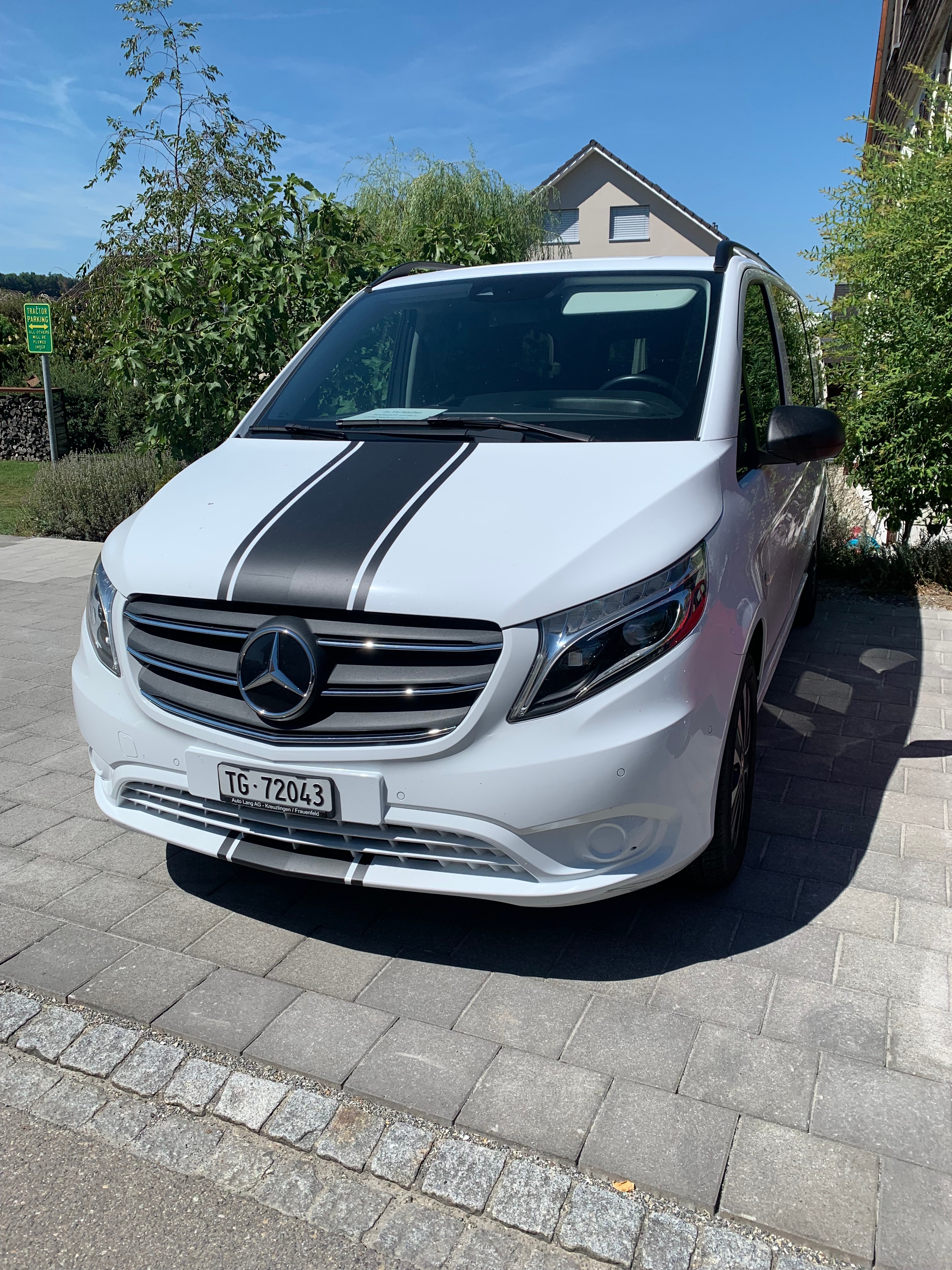 MERCEDES-BENZ Vito Family Tourer