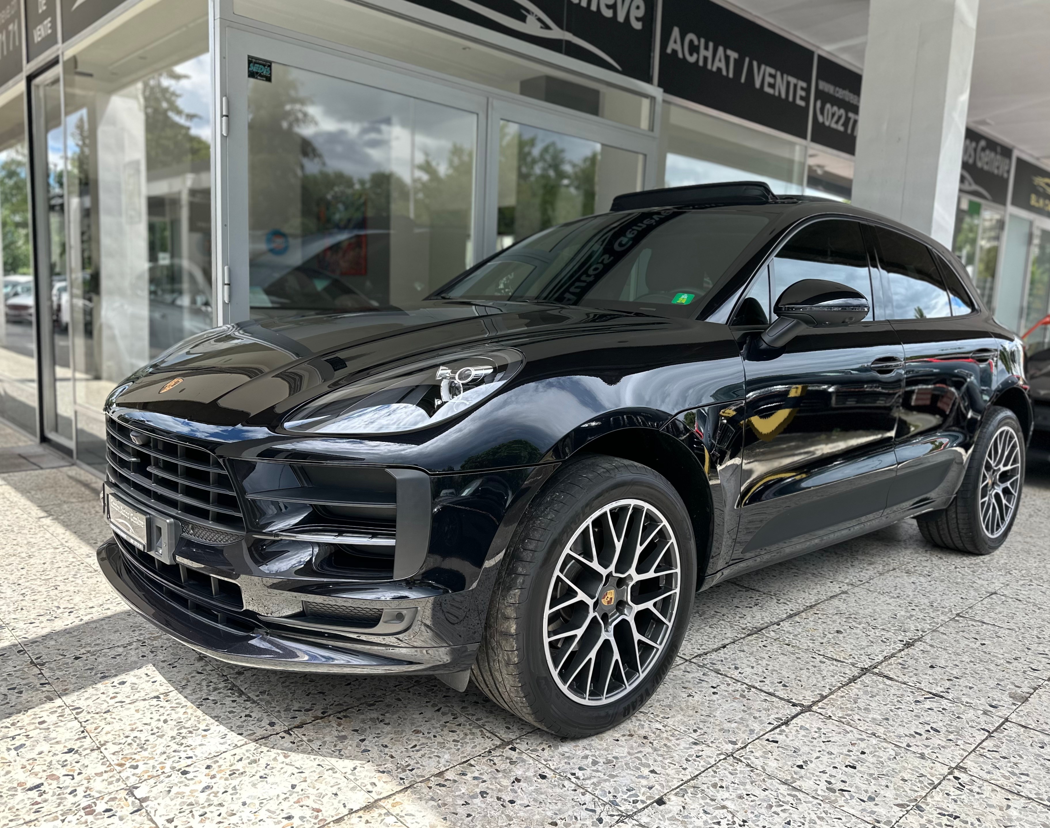 PORSCHE Macan PDK