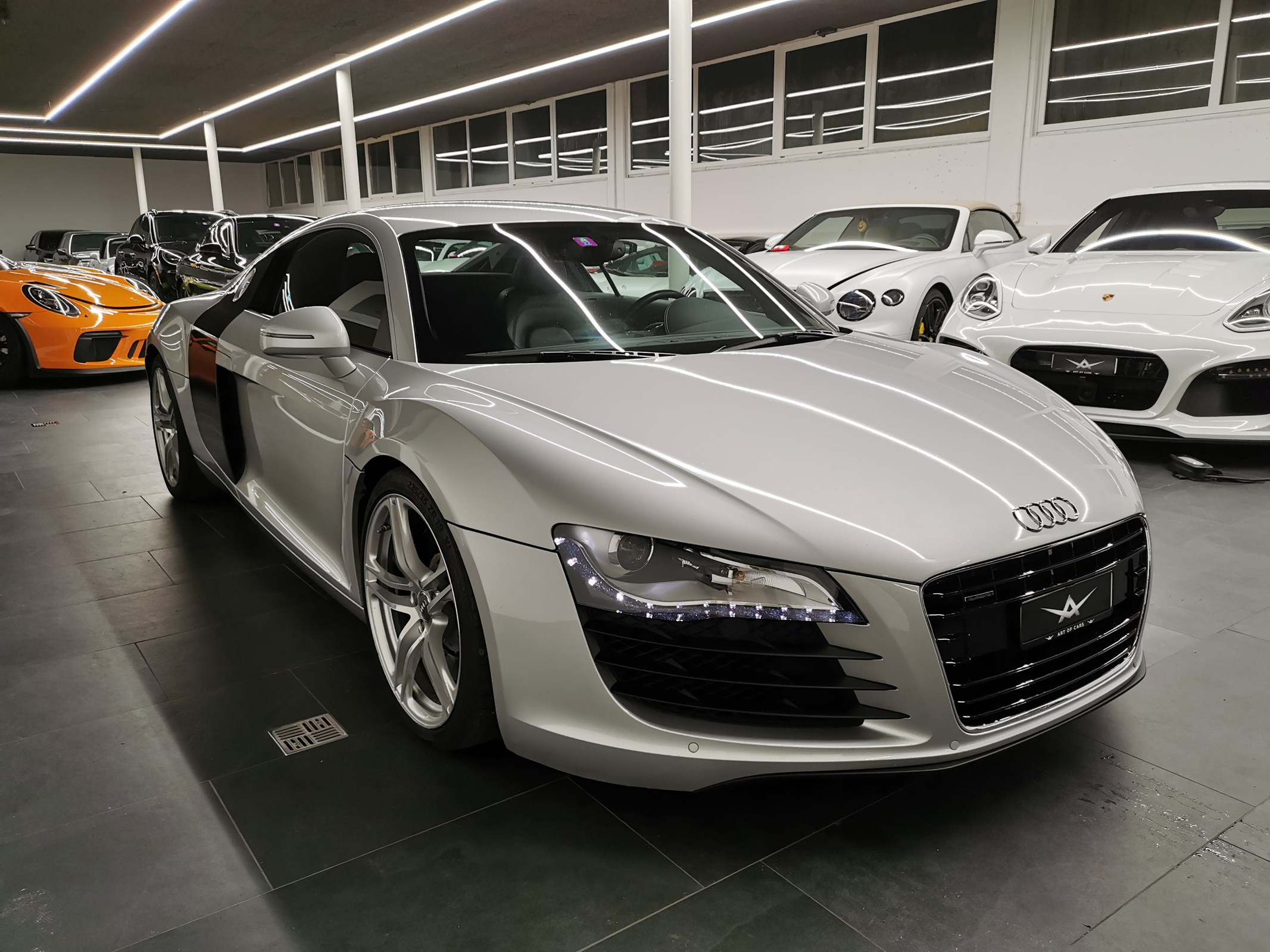 AUDI R8 Coupé 4.2 1. HD., ORIGINAL 47(000 KM, KEIN DRC