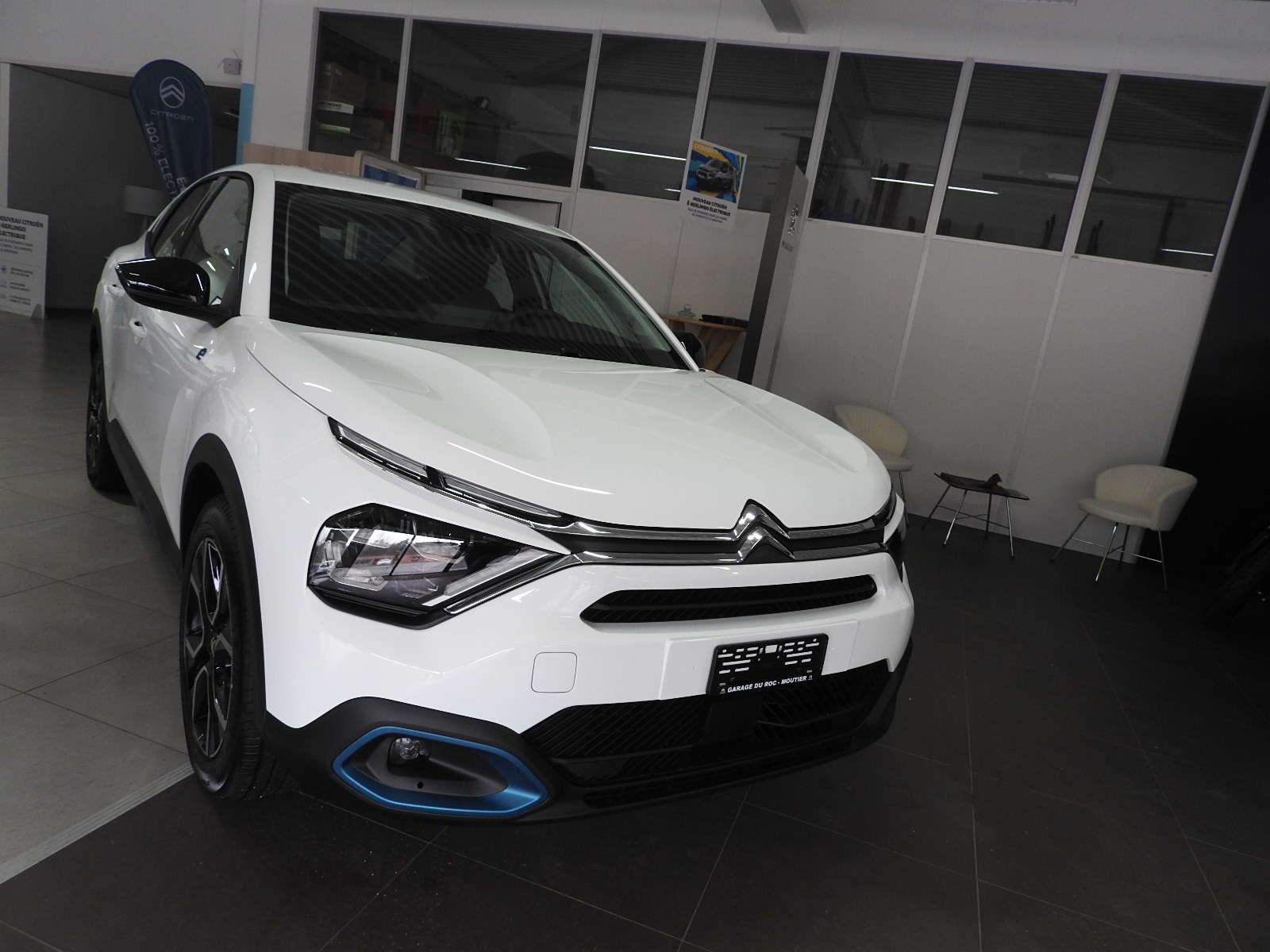 CITROEN C4 X 100 kW Swiss Edition