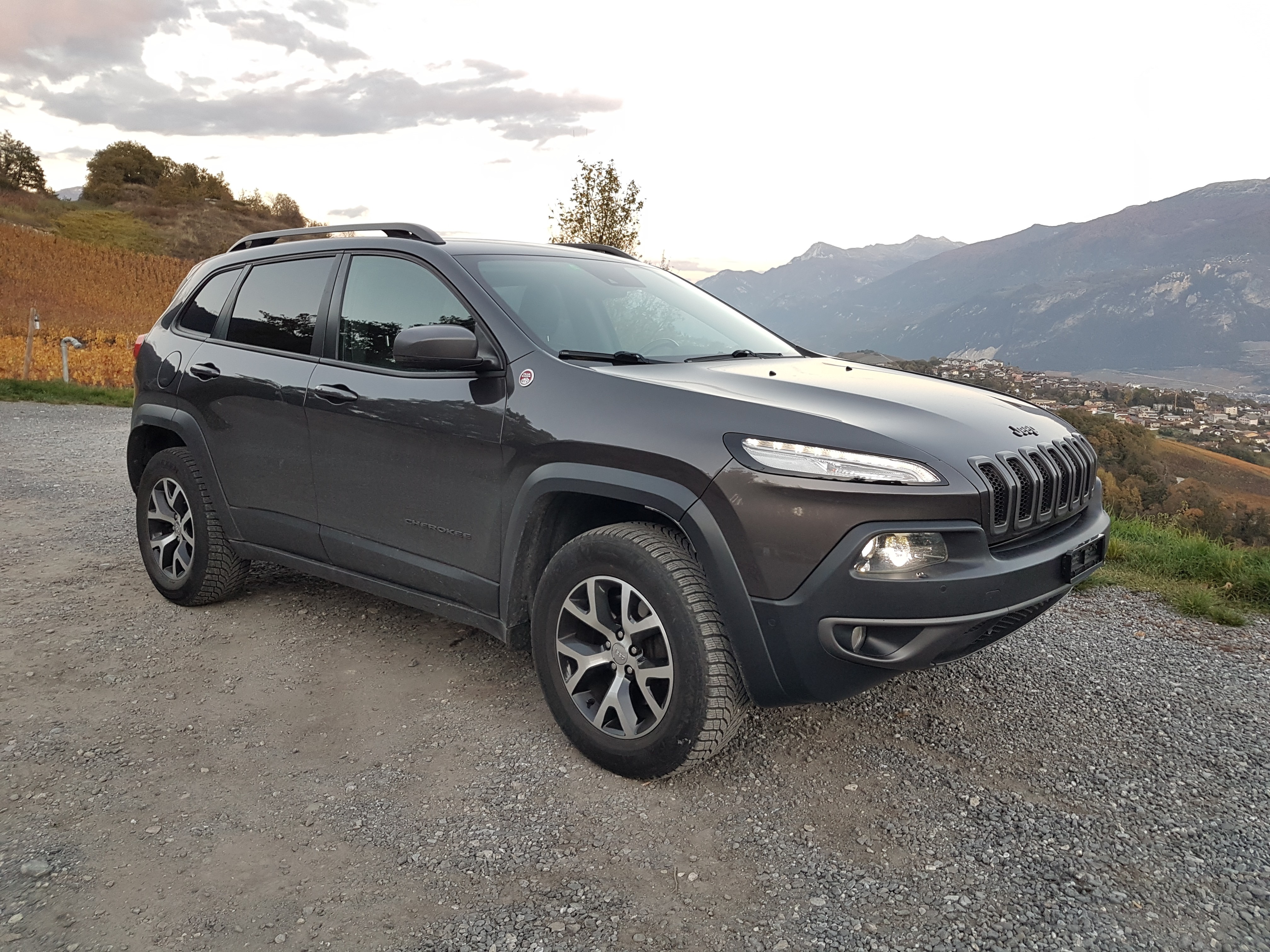 JEEP Cherokee 3.2 Trailhawk AWD 9ATX