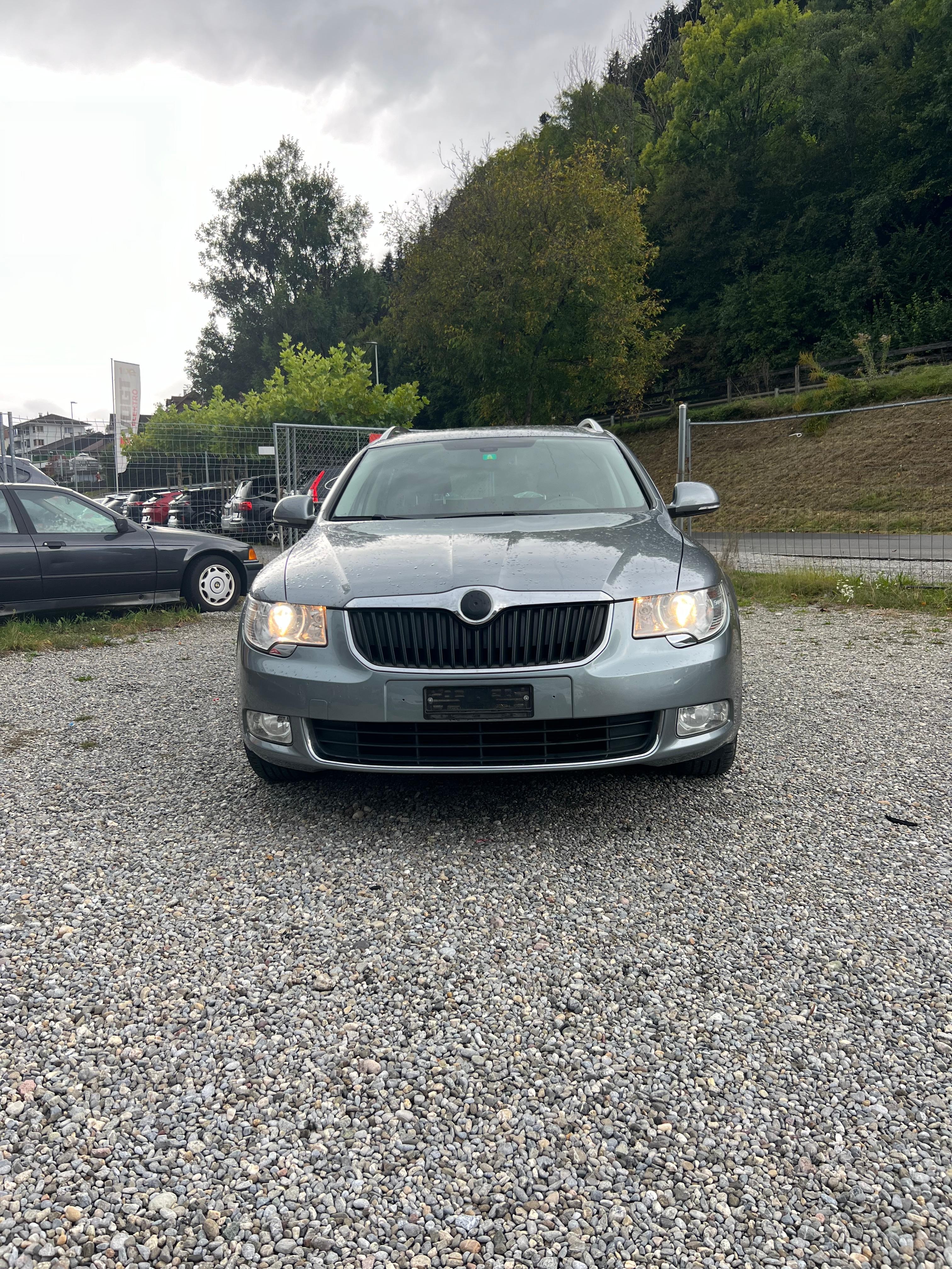 SKODA Superb Combi 1.8 TSI Comfort DSG