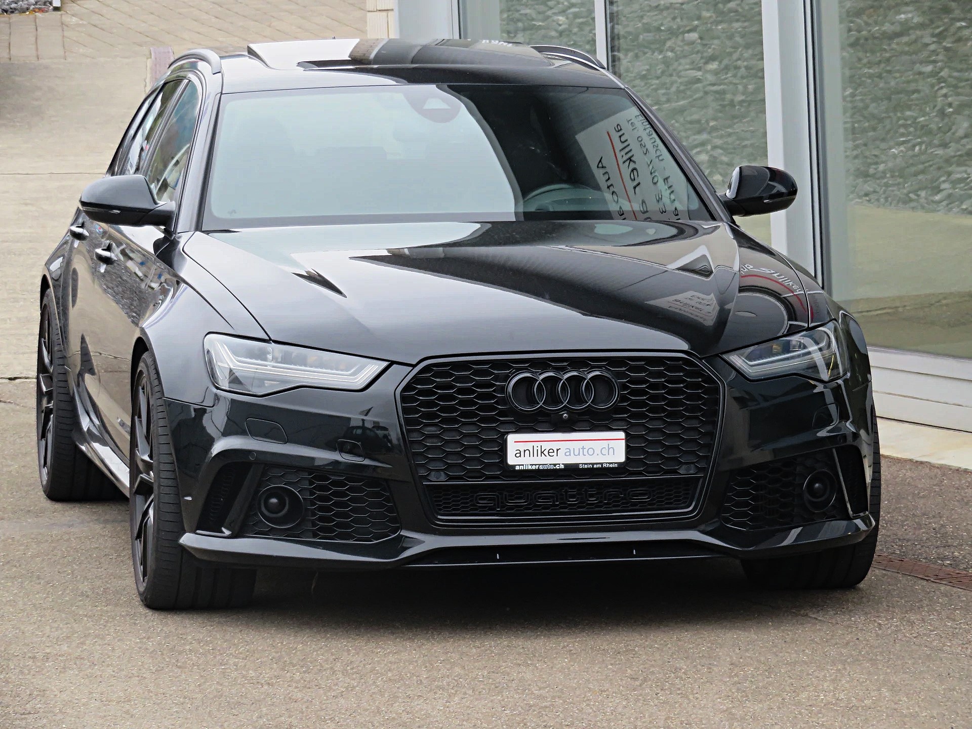 AUDI RS6 Avant 4.0 TFSI V8 performance quattro