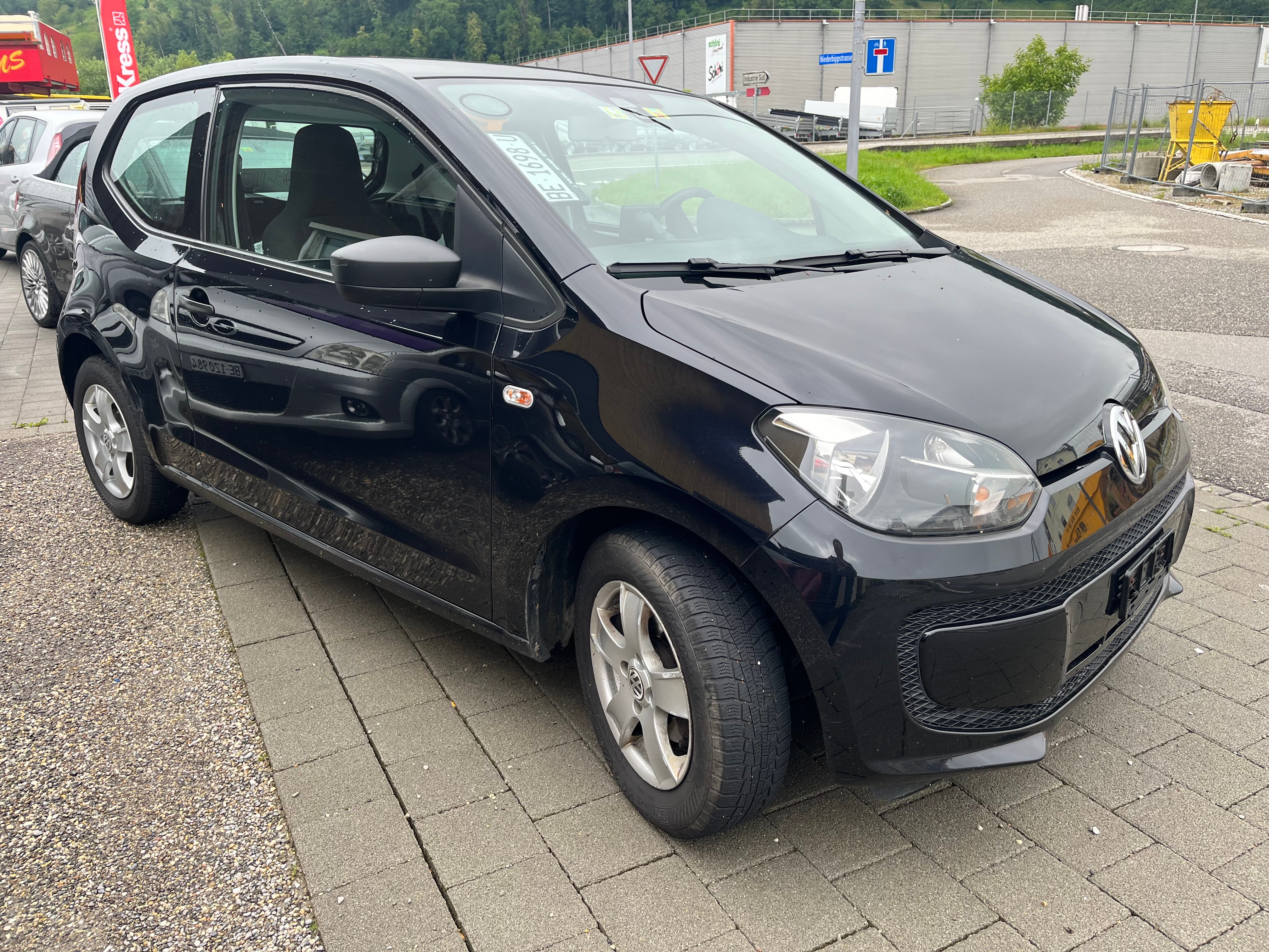 VW Up 1.0 move up