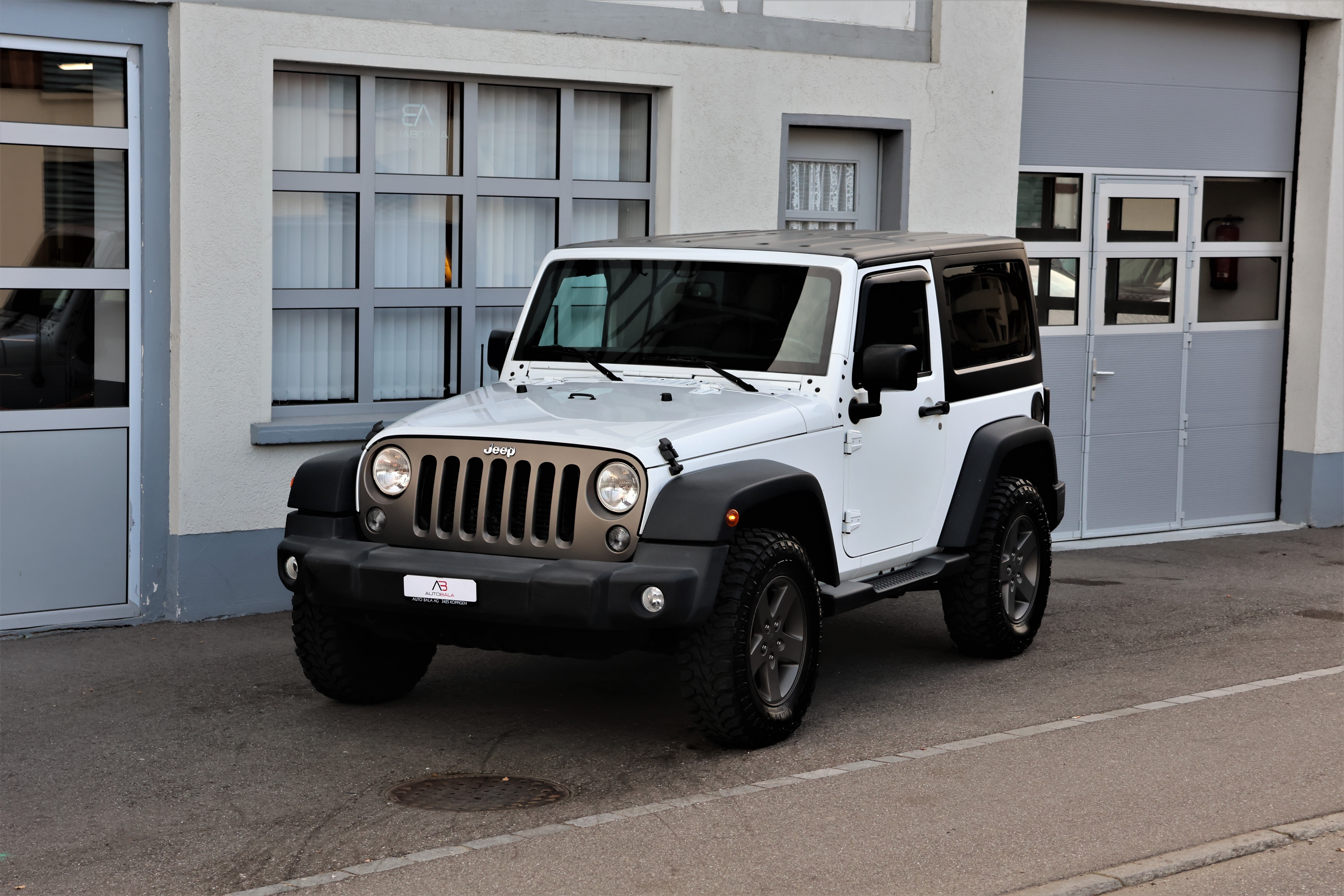 JEEP Wrangler 2.8 CRD Sahara Automatic hardtop