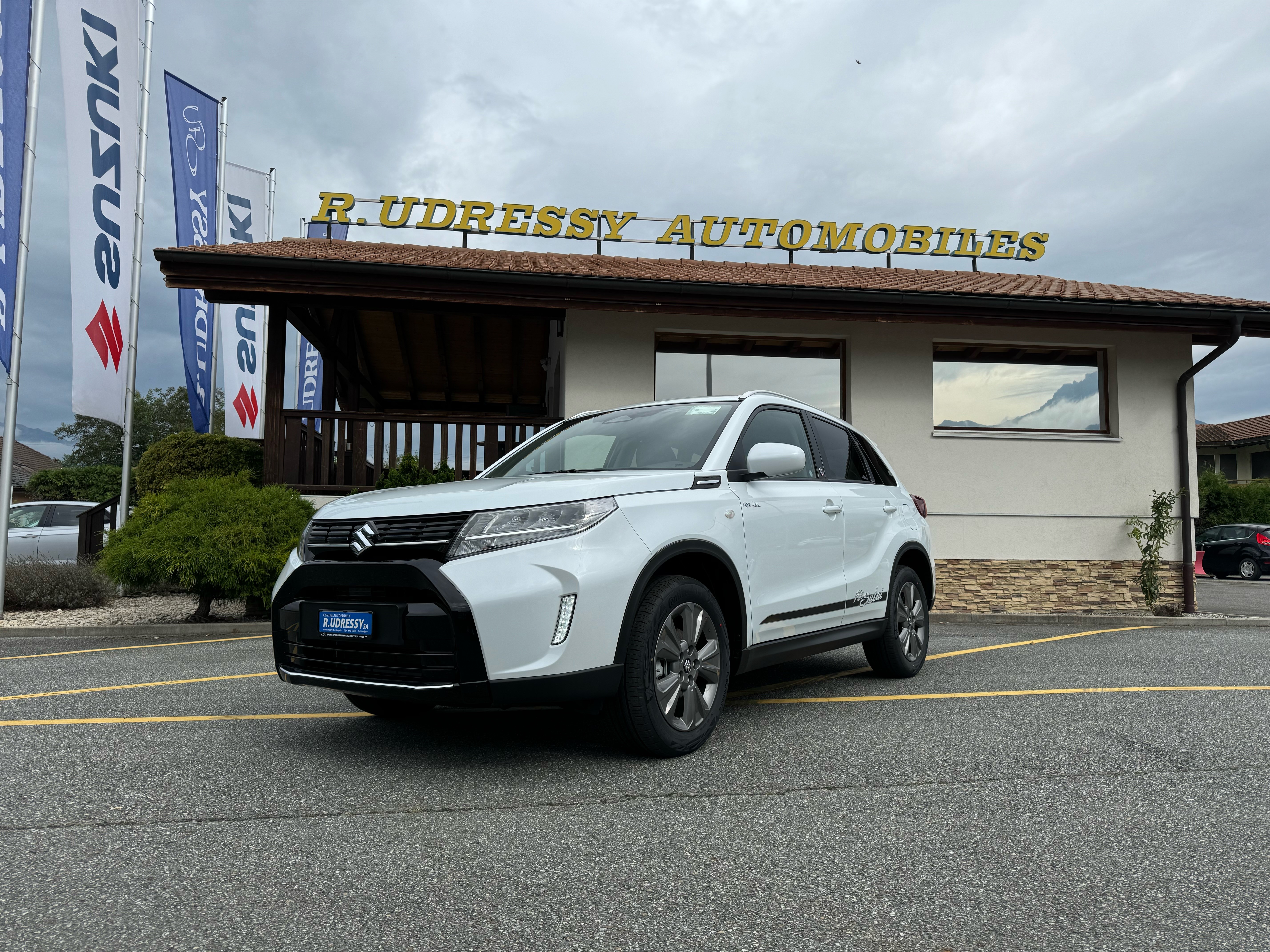 SUZUKI Vitara 1.5 Piz Sulai Hyb