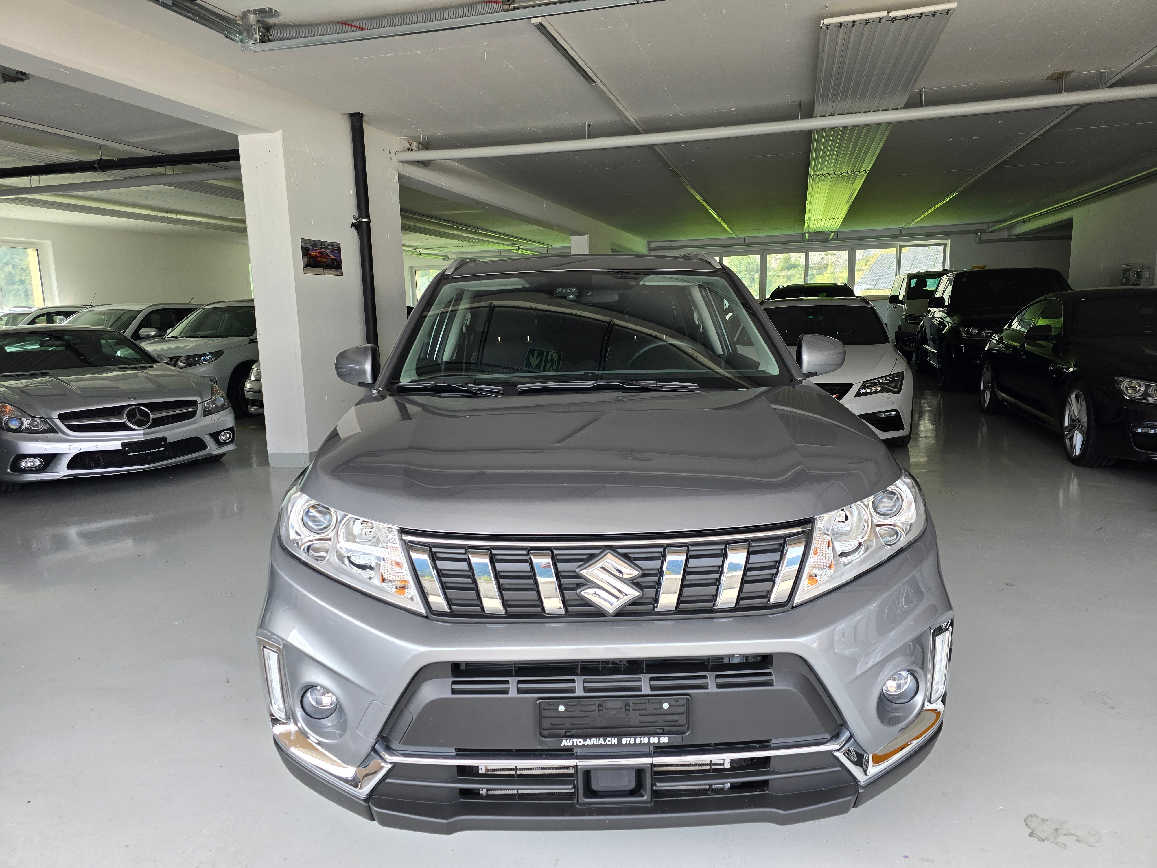 SUZUKI Vitara 1.4 Boosterjet Compact + Automatic